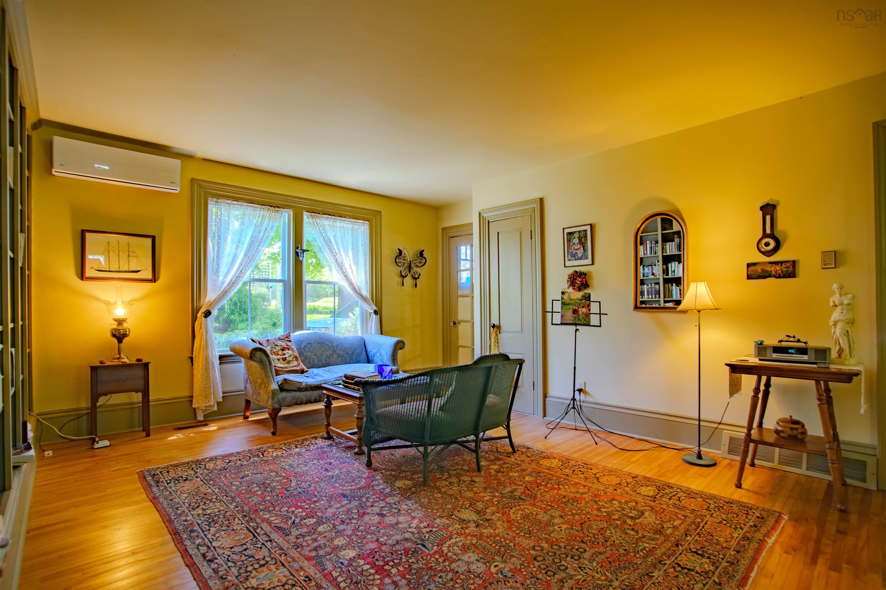 $480,000.00: 800 St George Street, Annapolis Royal