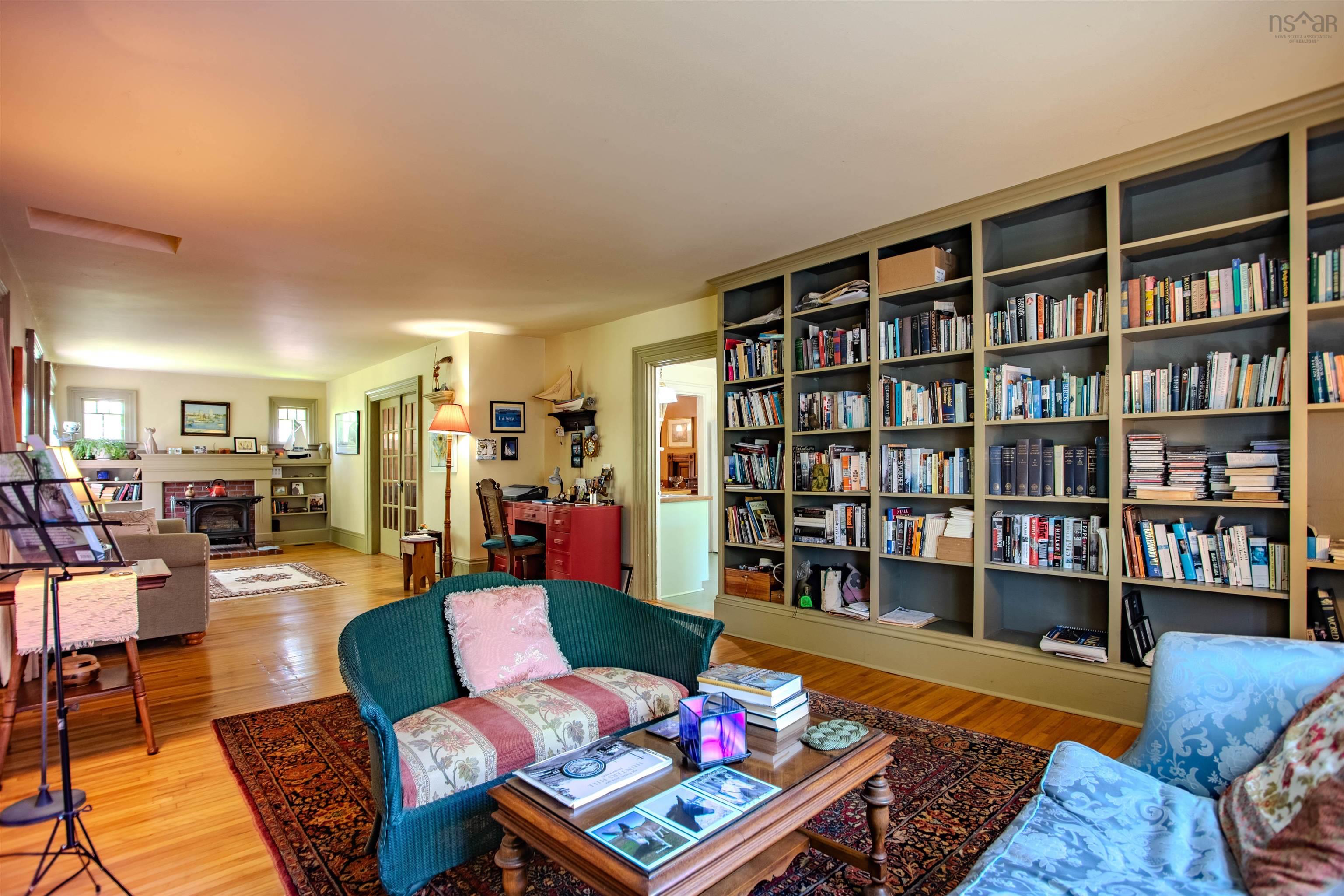 $480,000.00: 800 St George Street, Annapolis Royal