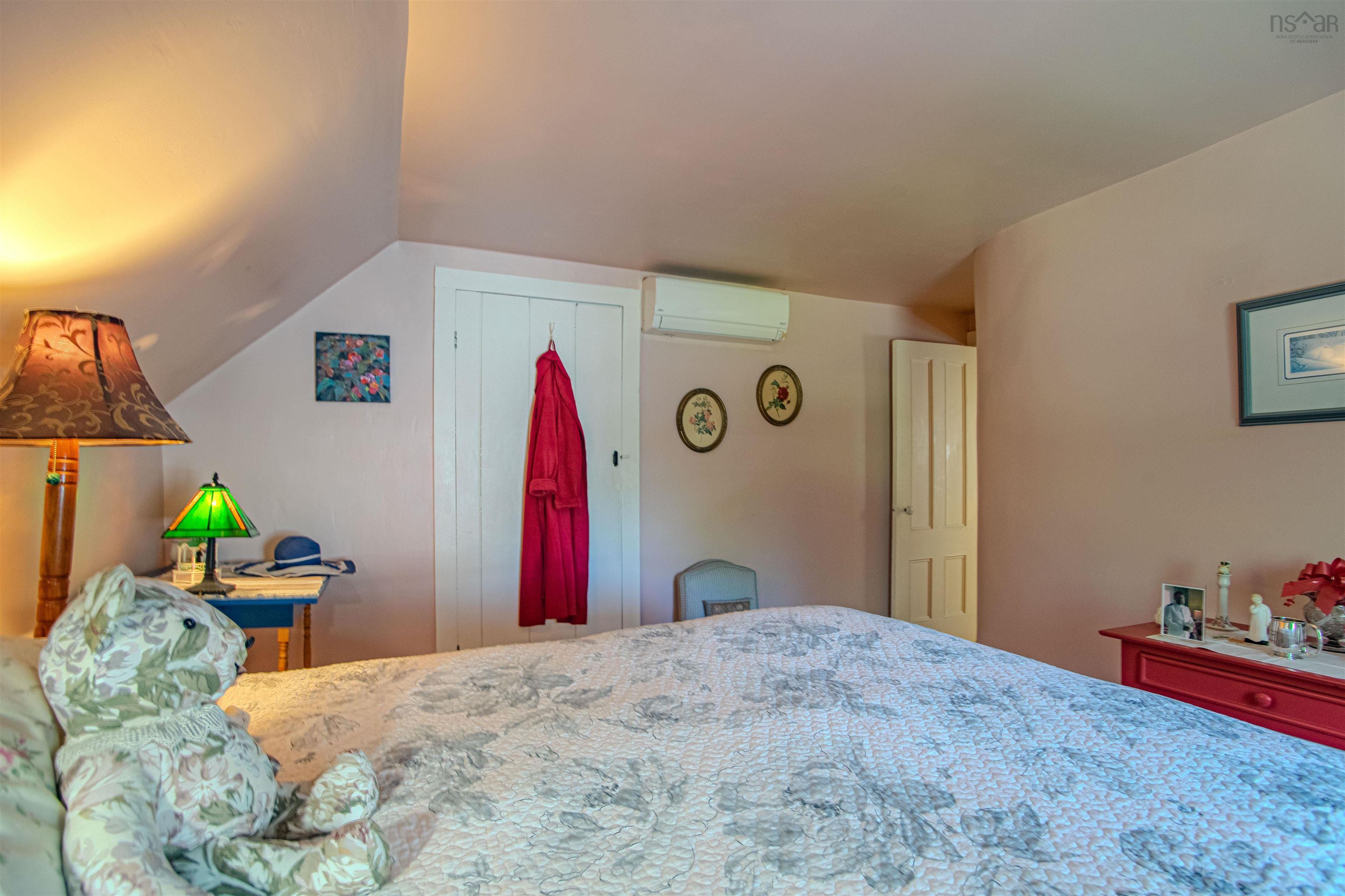 $480,000.00: 800 St George Street, Annapolis Royal
