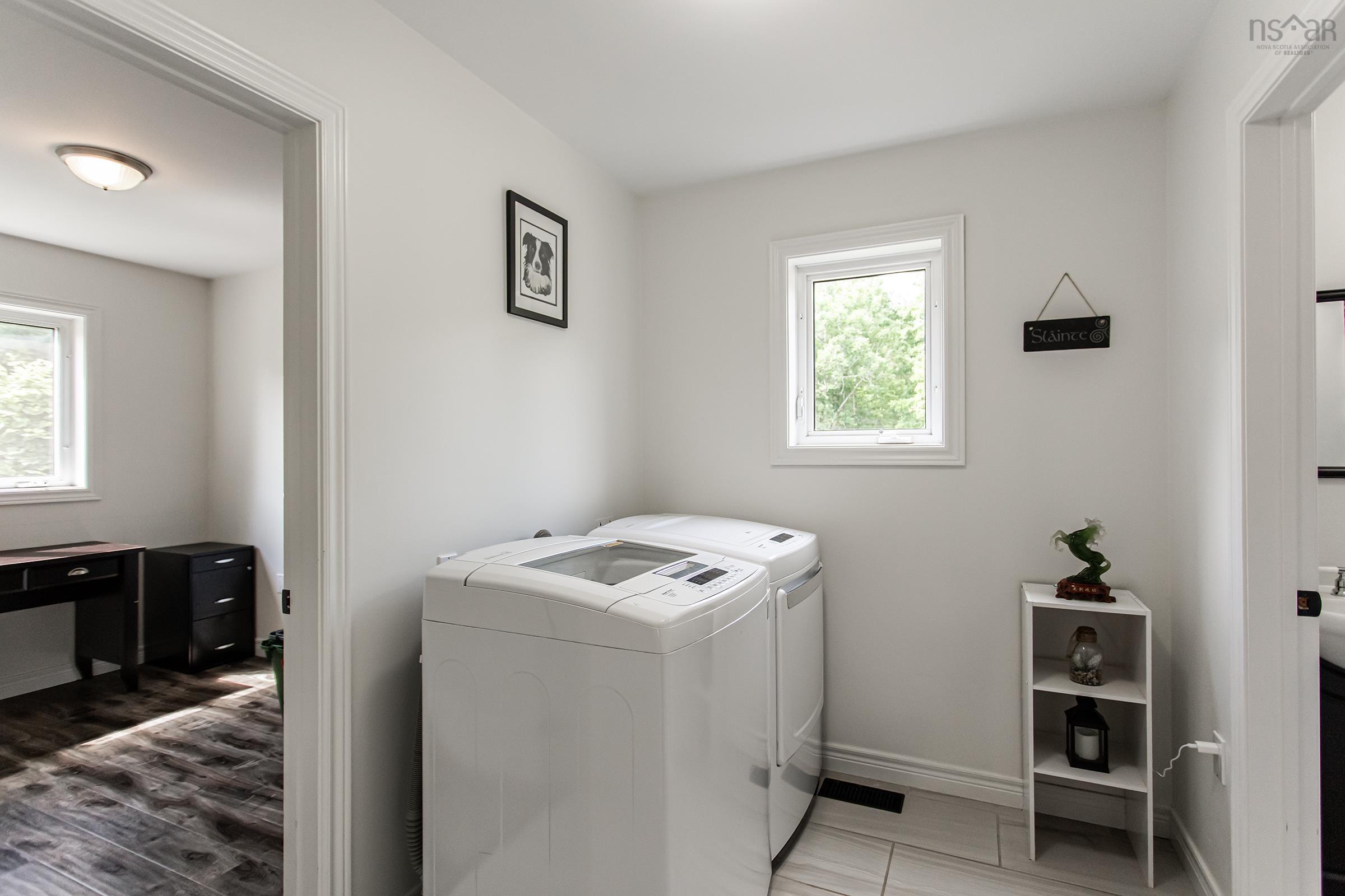 $550,000.00: 1732 Meadowvale Road, Harmony