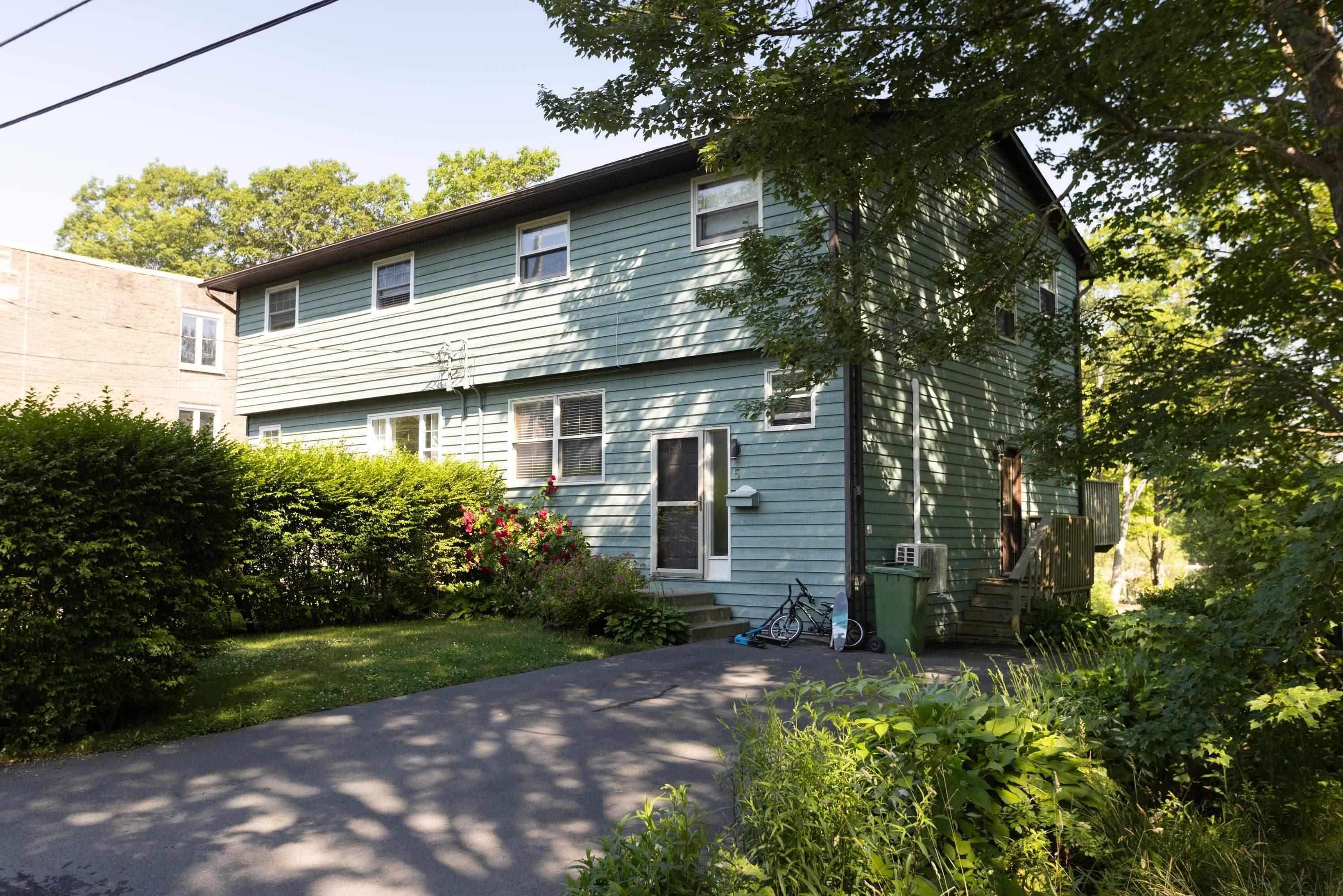 $689,900.00: 5 Hume Street, Dartmouth