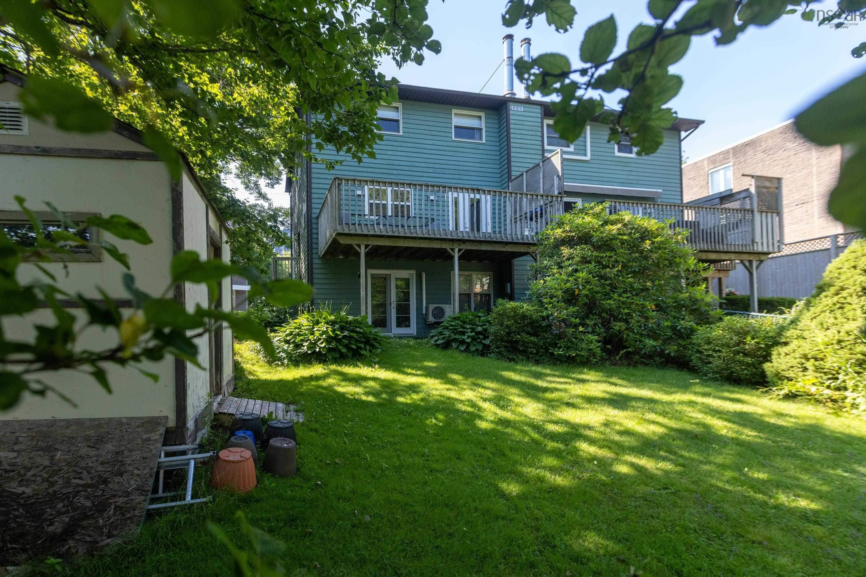 $689,900.00: 5 Hume Street, Dartmouth