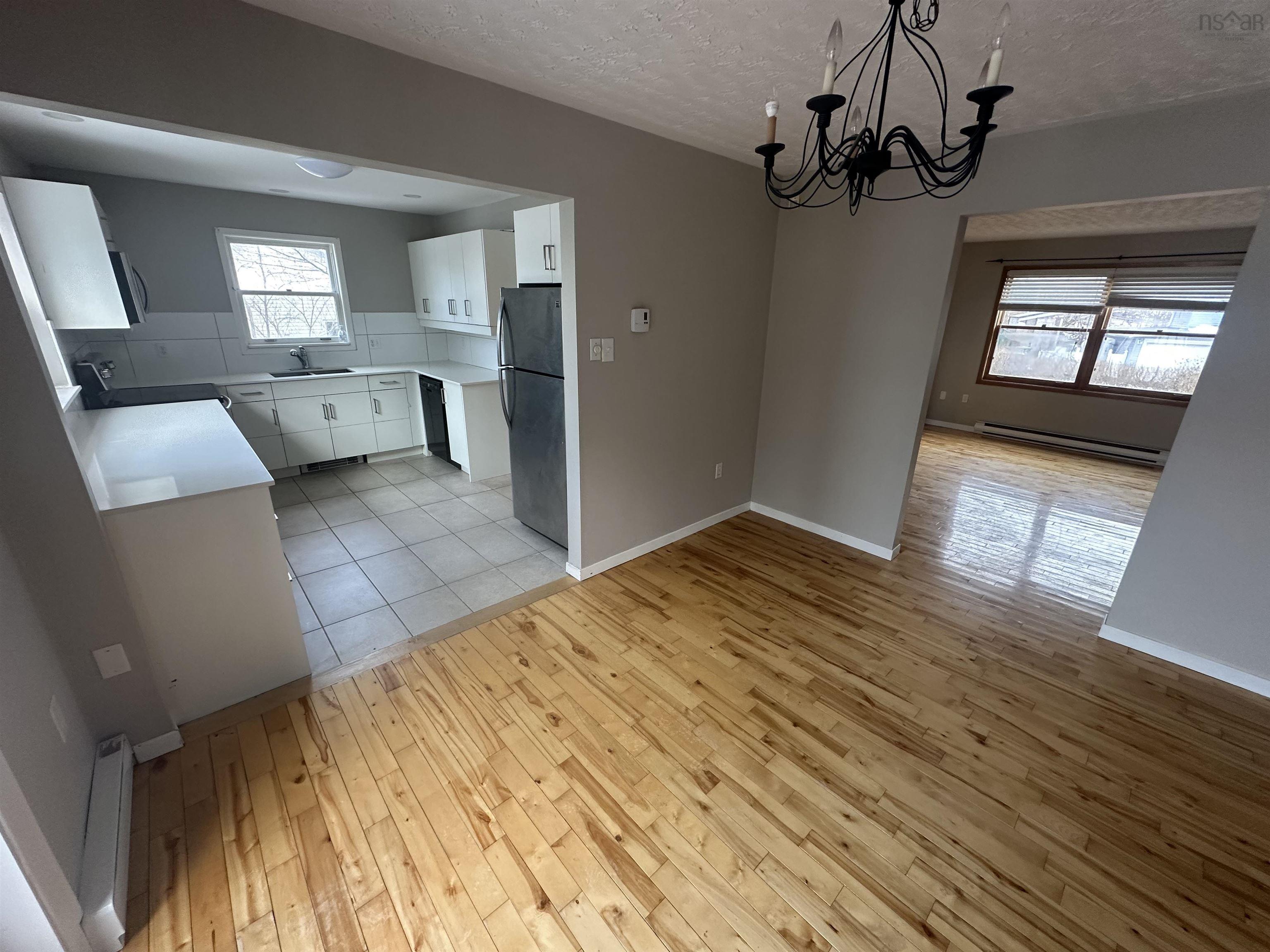 $689,900.00: 5 Hume Street, Dartmouth
