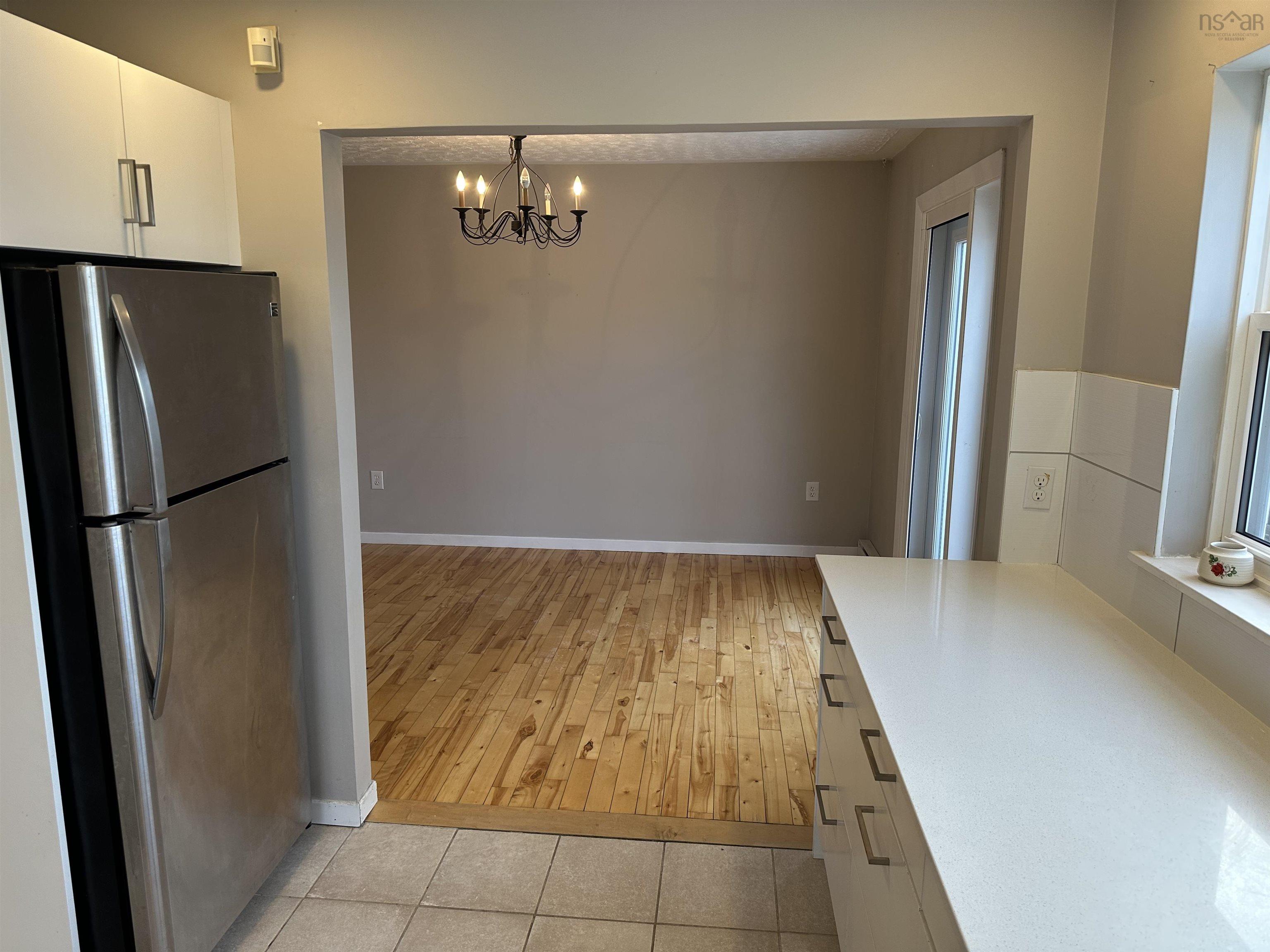 $689,900.00: 5 Hume Street, Dartmouth