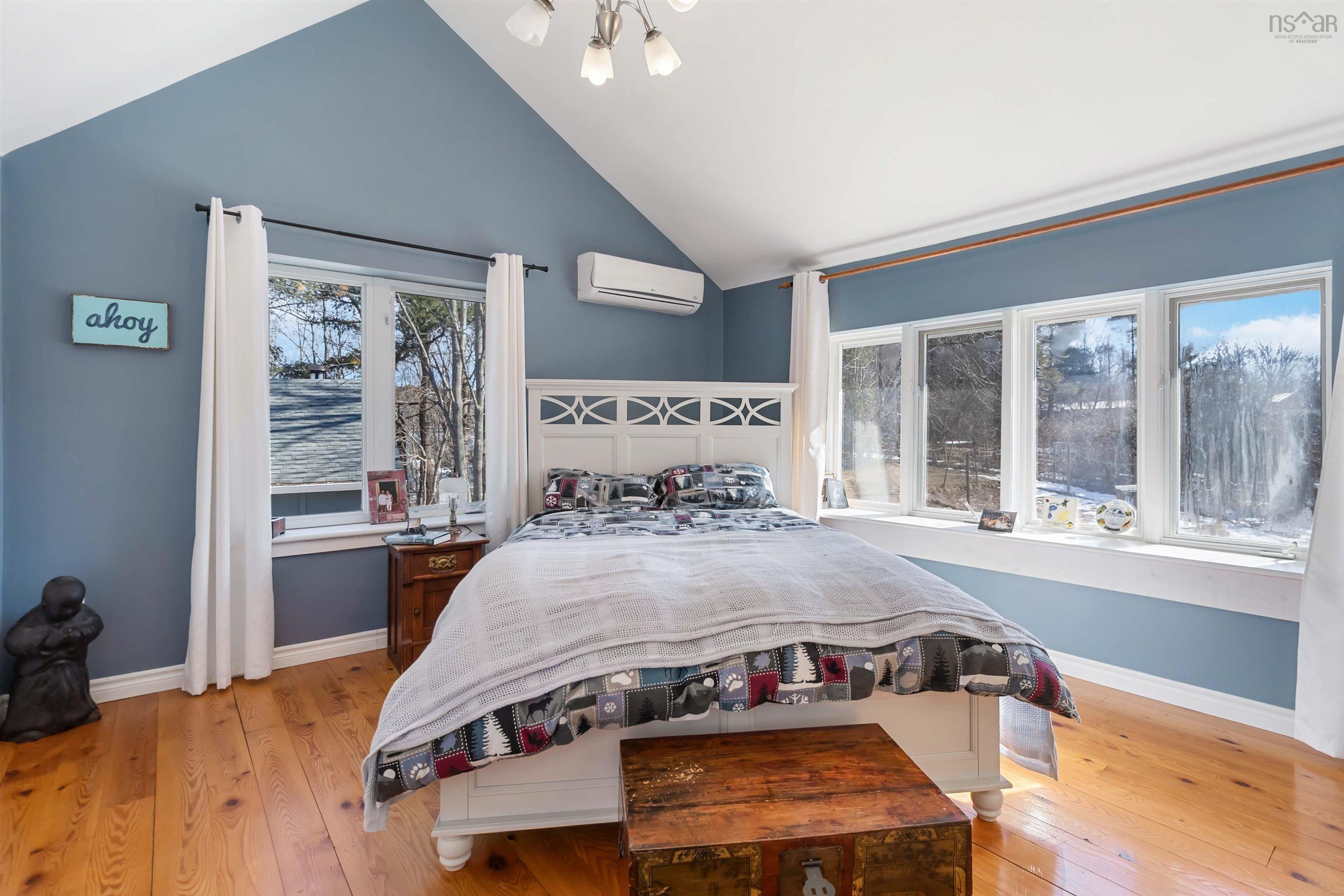 $525,000.00: 100 Elm Street, Bridgewater