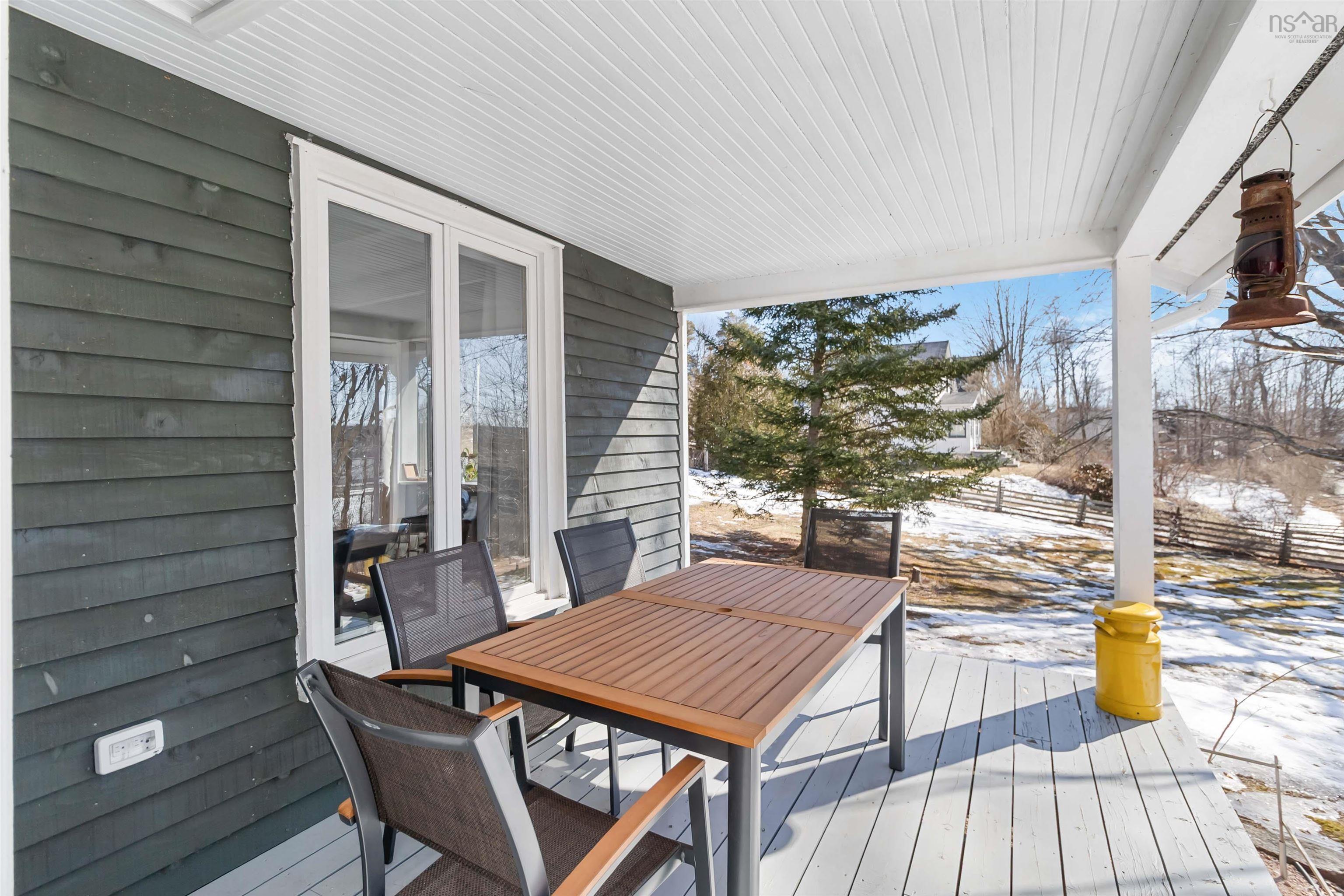 $525,000.00: 100 Elm Street, Bridgewater