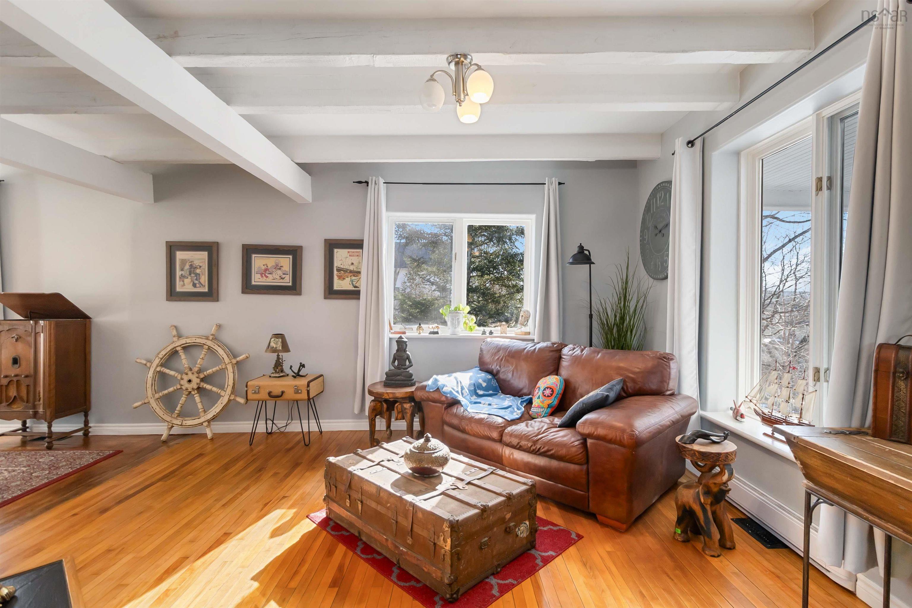 $525,000.00: 100 Elm Street, Bridgewater