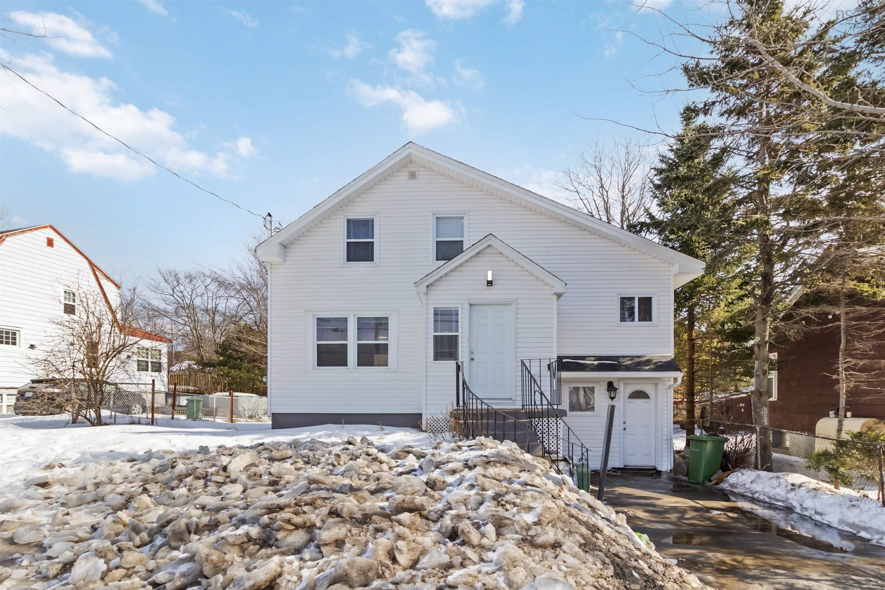 $525,000.00: 204 Herring Cove Road, Halifax