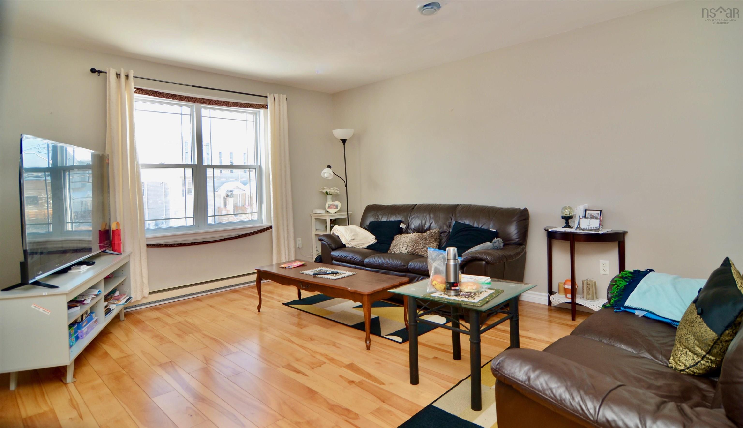 $548,900.00: 20 Lier Ridge, Halifax