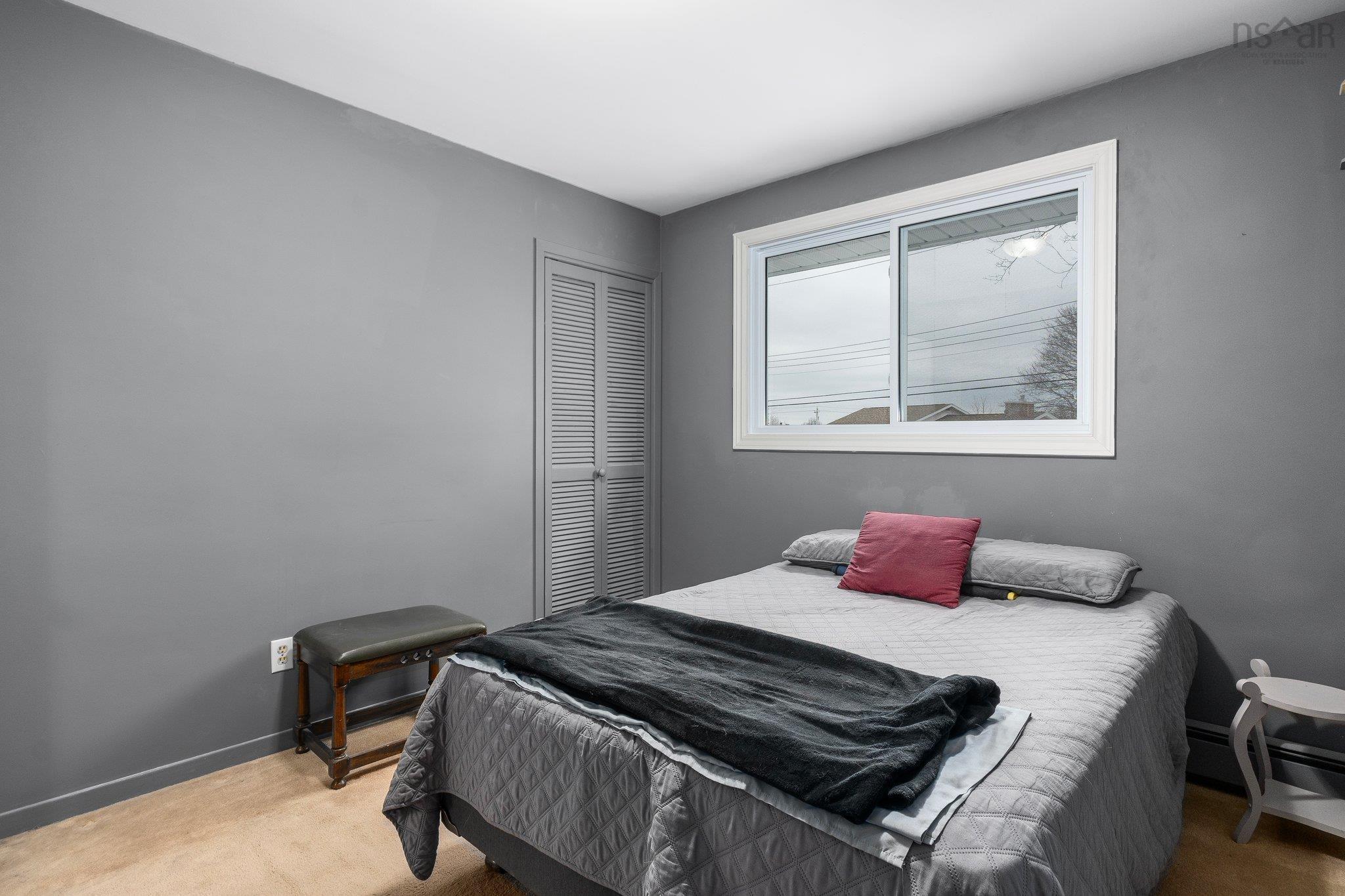 $579,900.00: 10 Irvin Cross Place, Dartmouth
