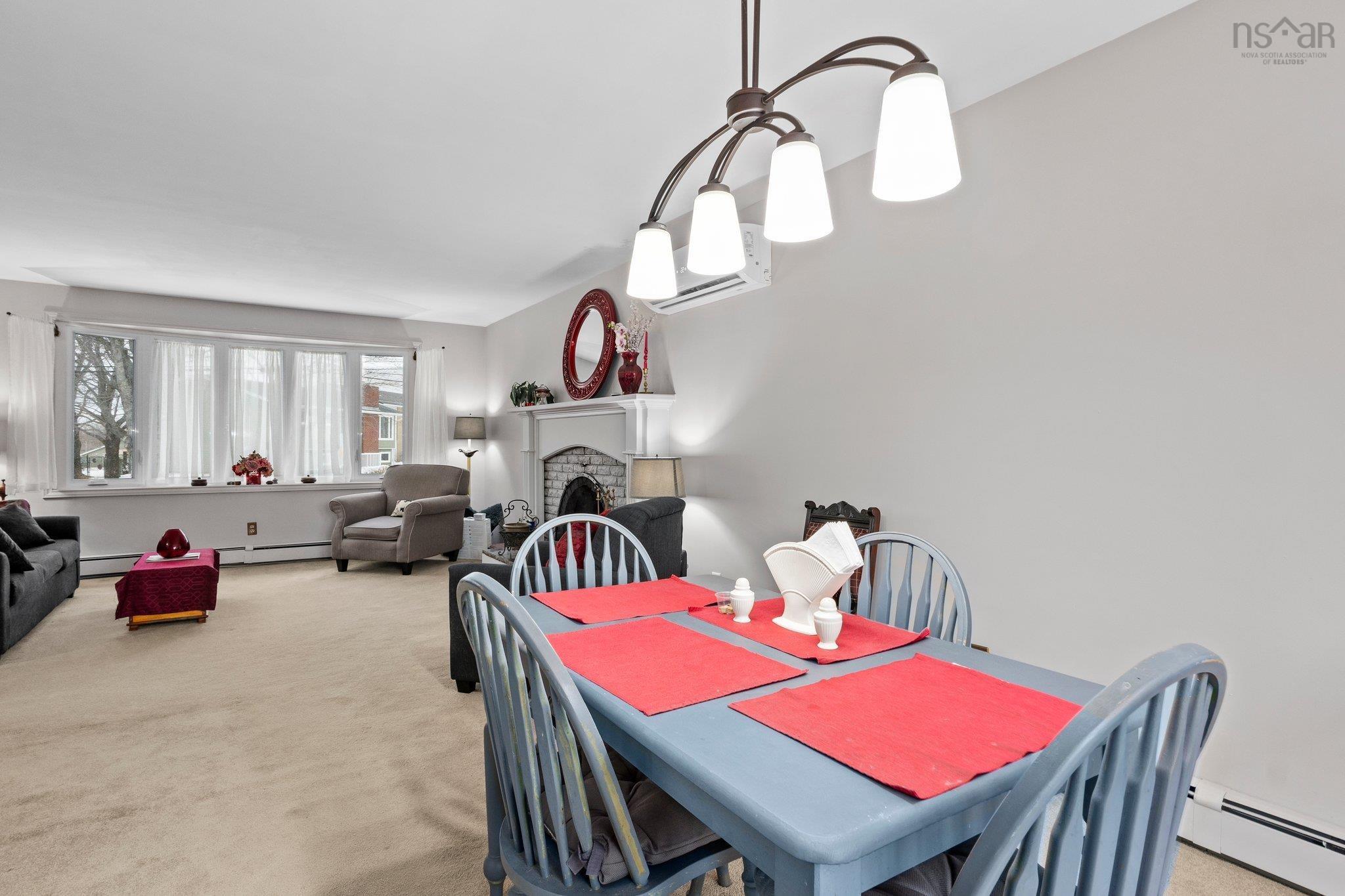 $579,900.00: 10 Irvin Cross Place, Dartmouth