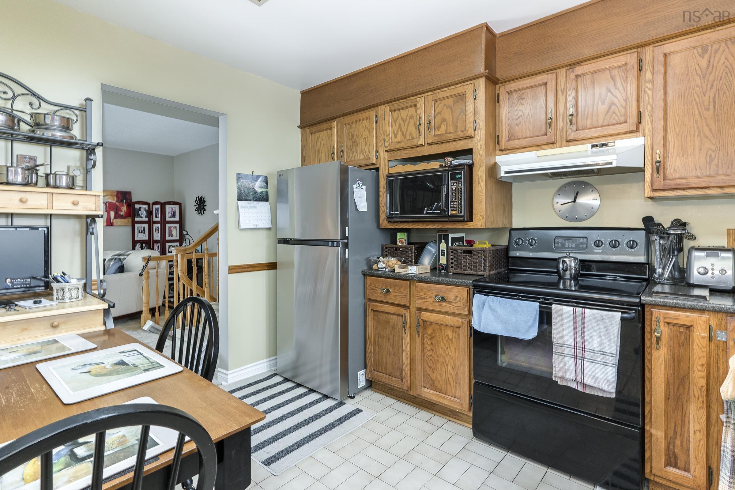 $599,900.00: 107 Shoreview Drive, Bedford