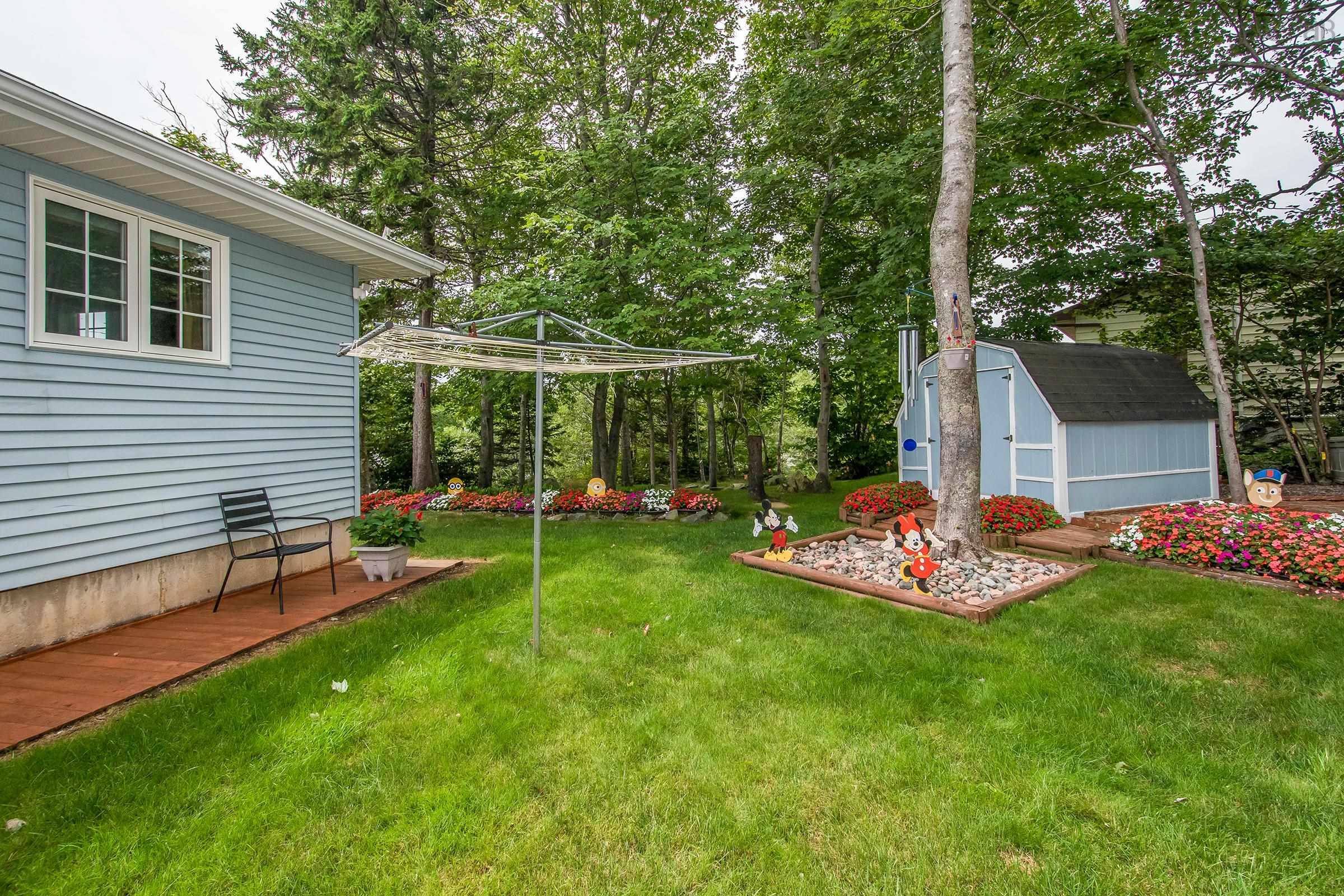$599,900.00: 107 Shoreview Drive, Bedford