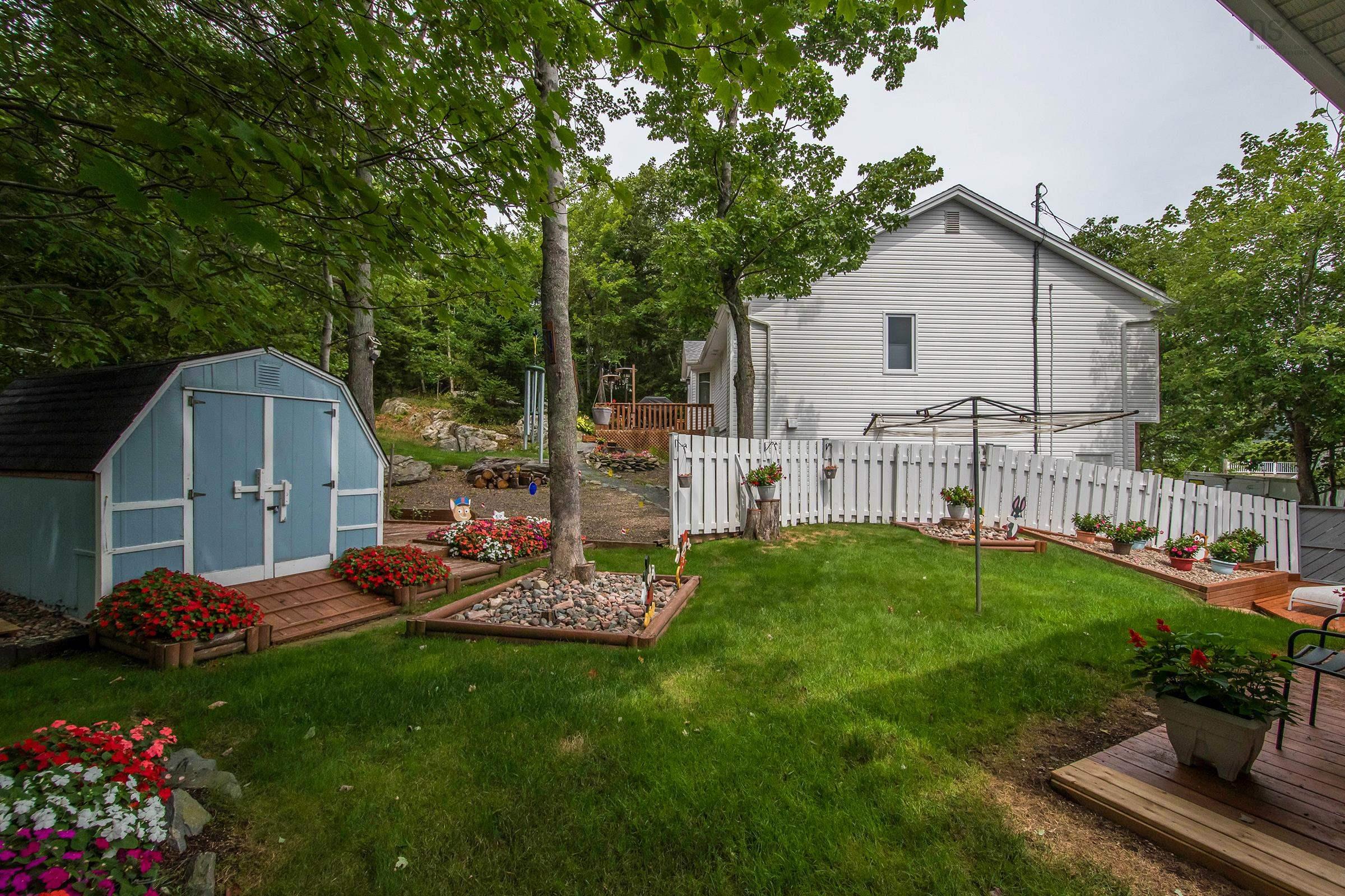 $599,900.00: 107 Shoreview Drive, Bedford