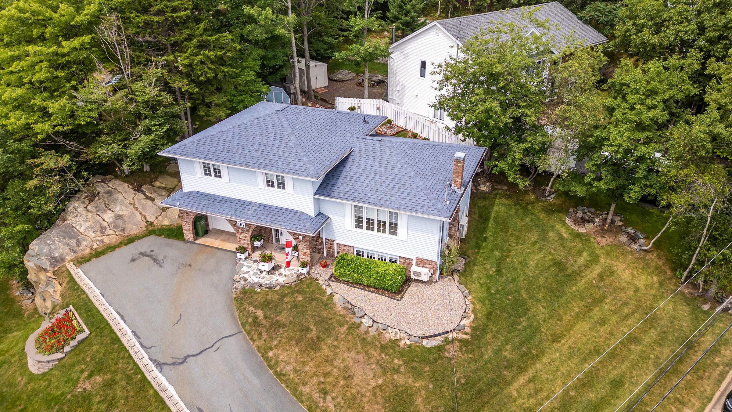 $599,900.00: 107 Shoreview Drive, Bedford