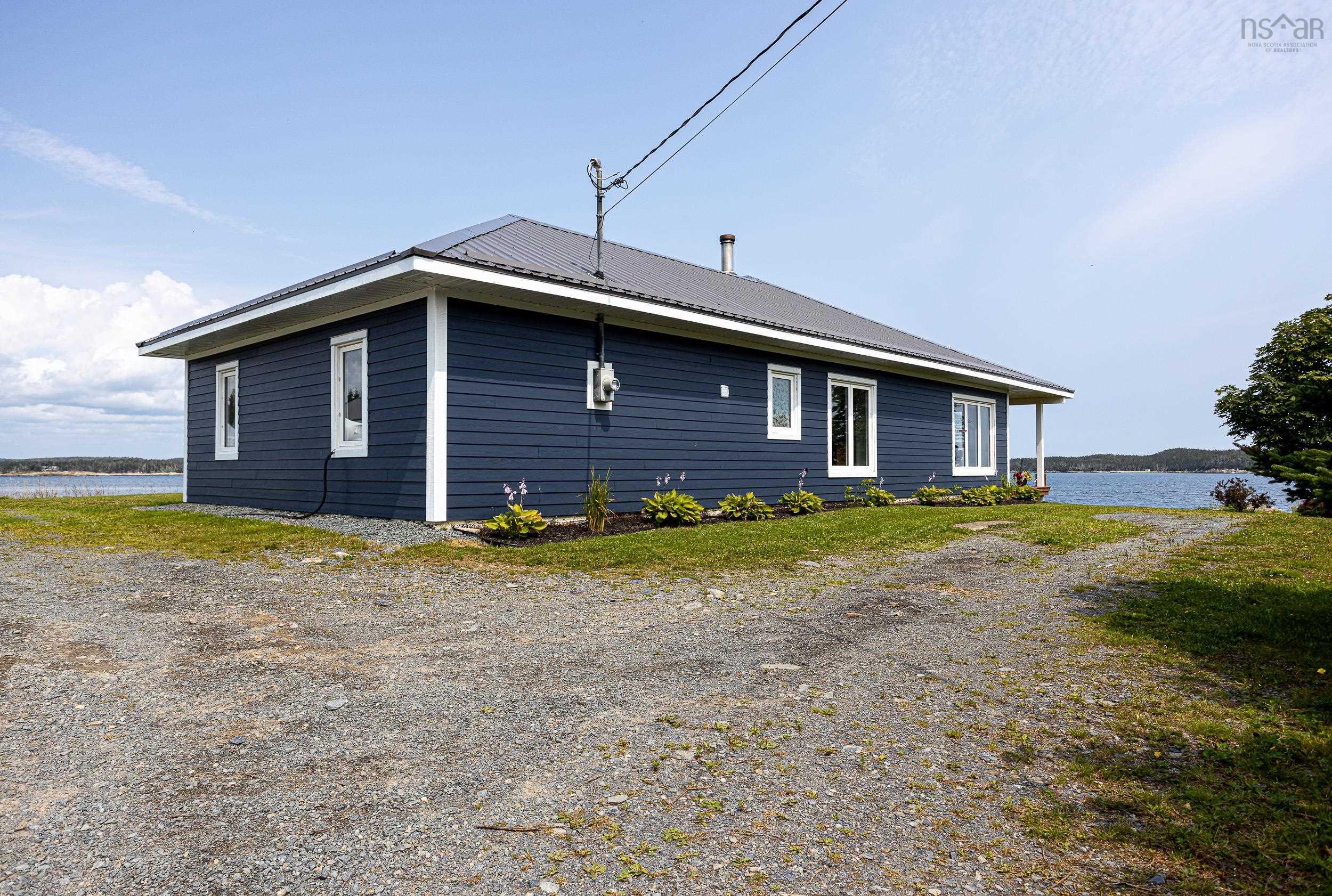 $869,900.00: 201 Southwest Cove Road, Southwest Cove