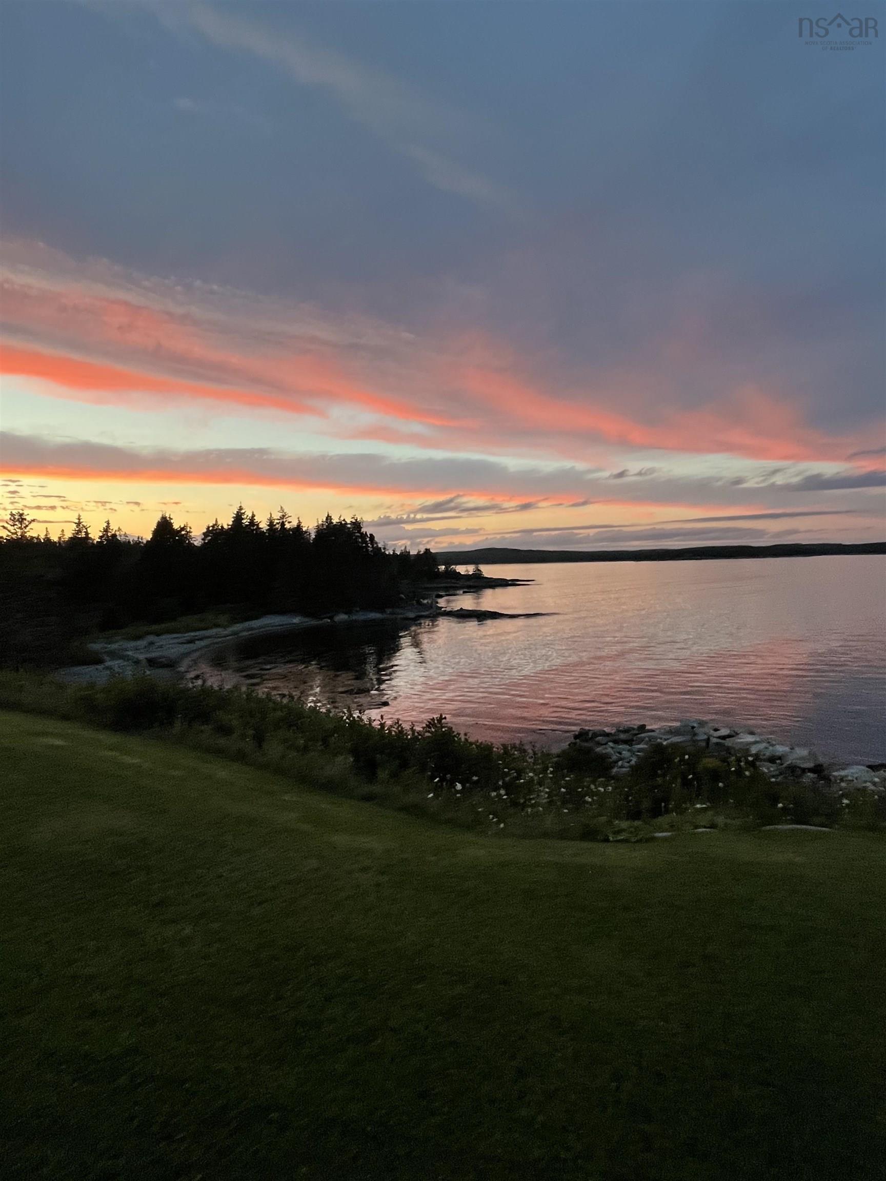 $869,900.00: 201 Southwest Cove Road, Southwest Cove