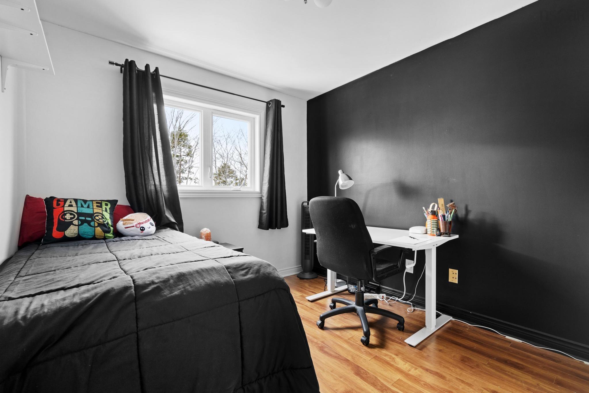 $499,900.00: 4 Victoria Drive, Lower Sackville