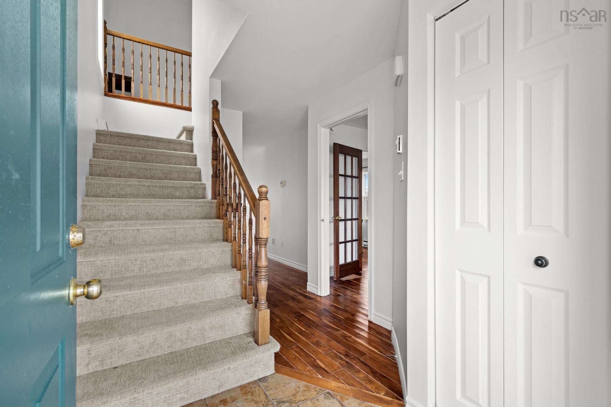 $499,900.00: 4 Victoria Drive, Lower Sackville