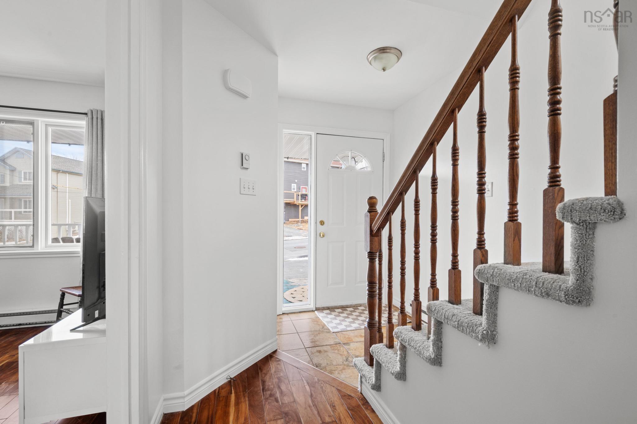 $499,900.00: 4 Victoria Drive, Lower Sackville