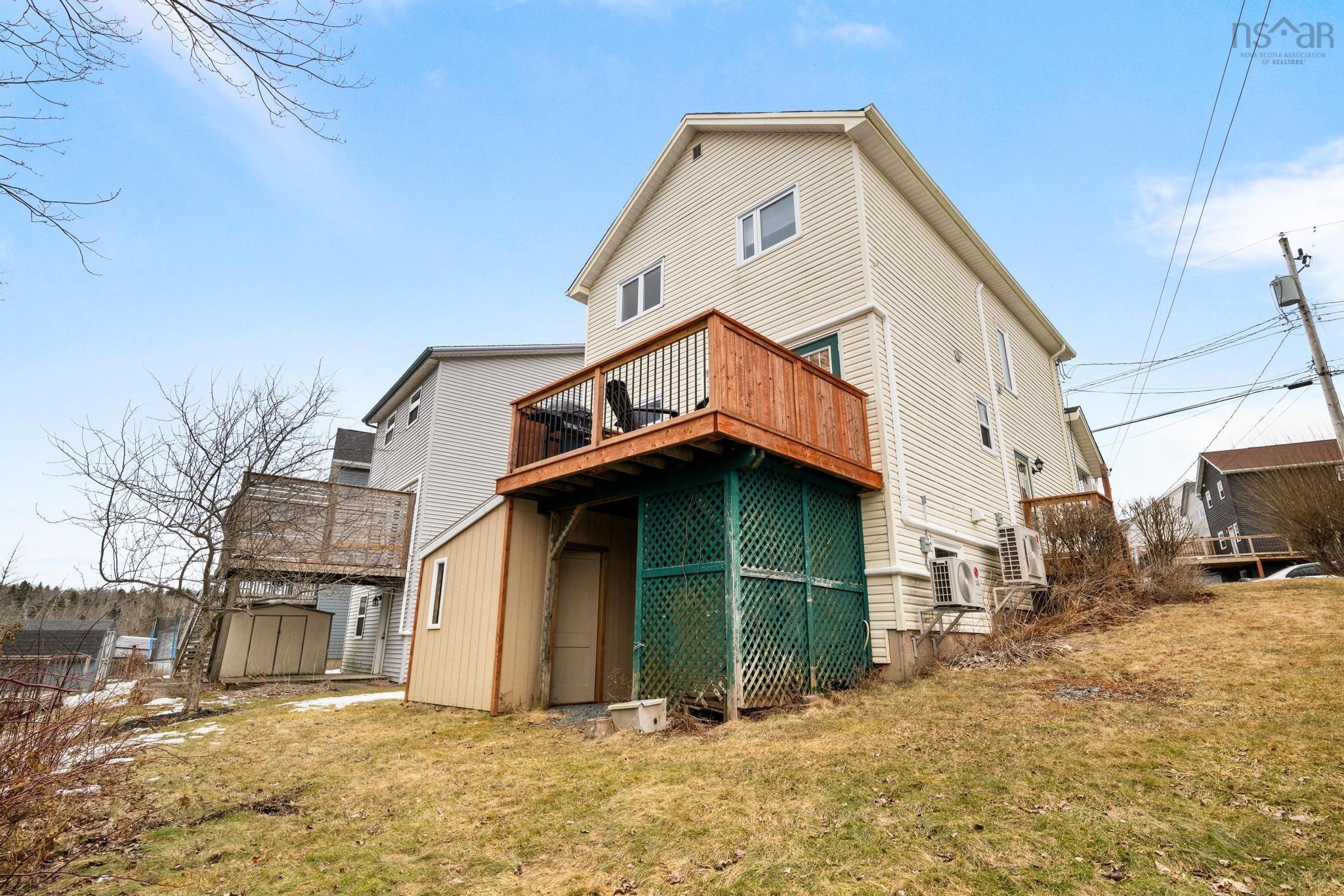 $499,900.00: 4 Victoria Drive, Lower Sackville