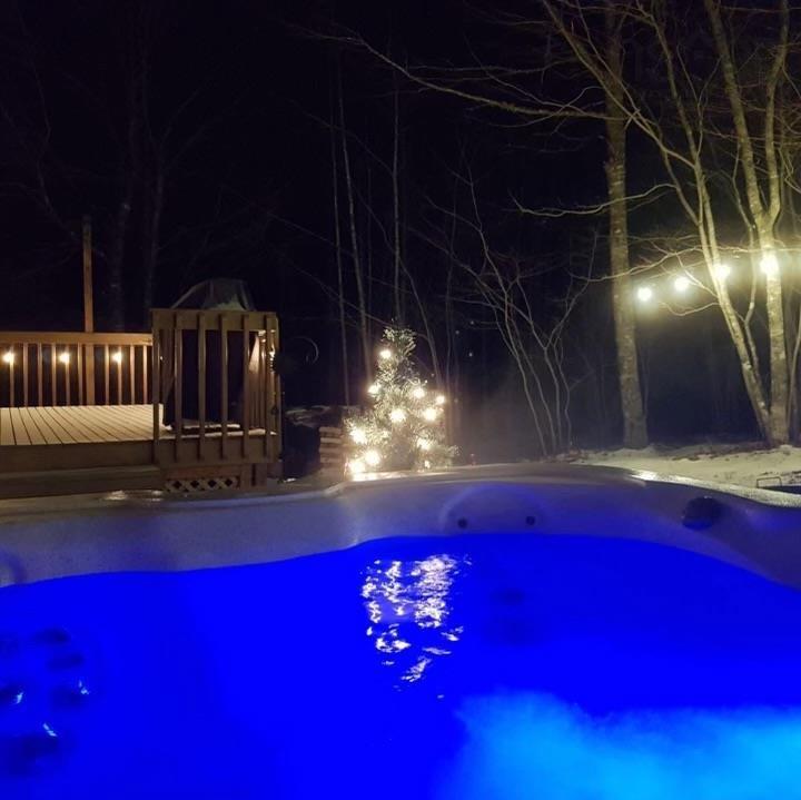 $649,000.00: 290 Buckingham Drive, Stillwater Lake