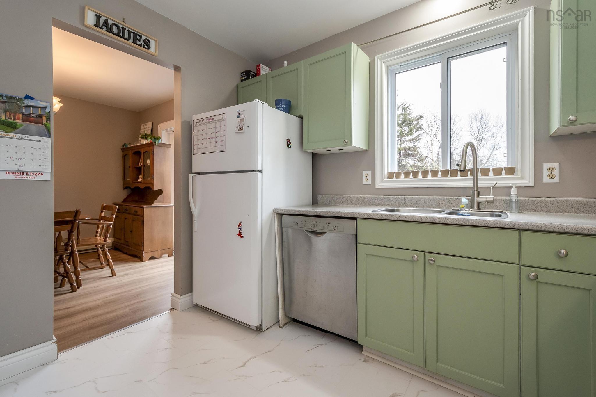 $399,900.00: 13 Shoreview Drive, Eastern Passage