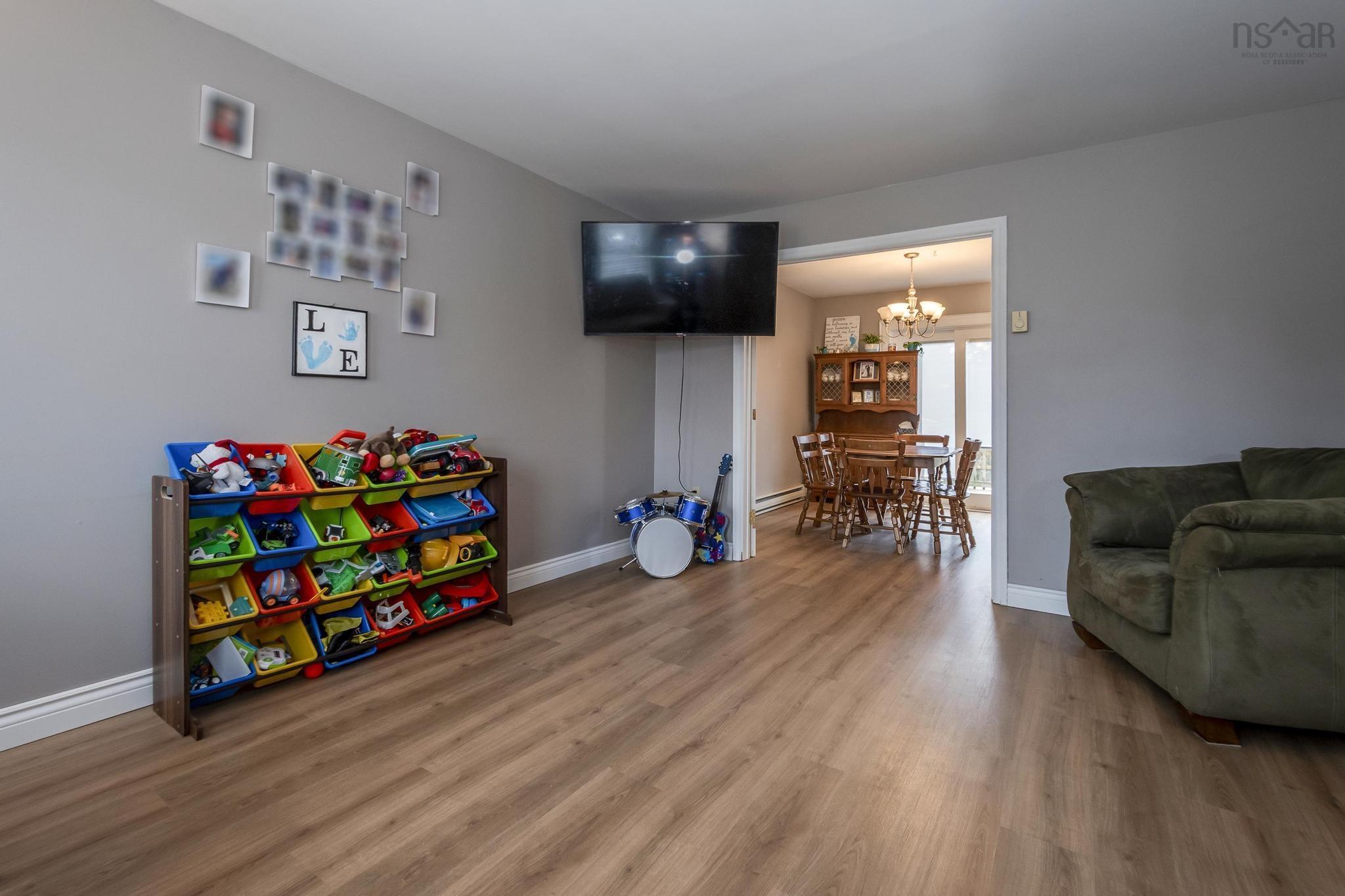 $399,900.00: 13 Shoreview Drive, Eastern Passage