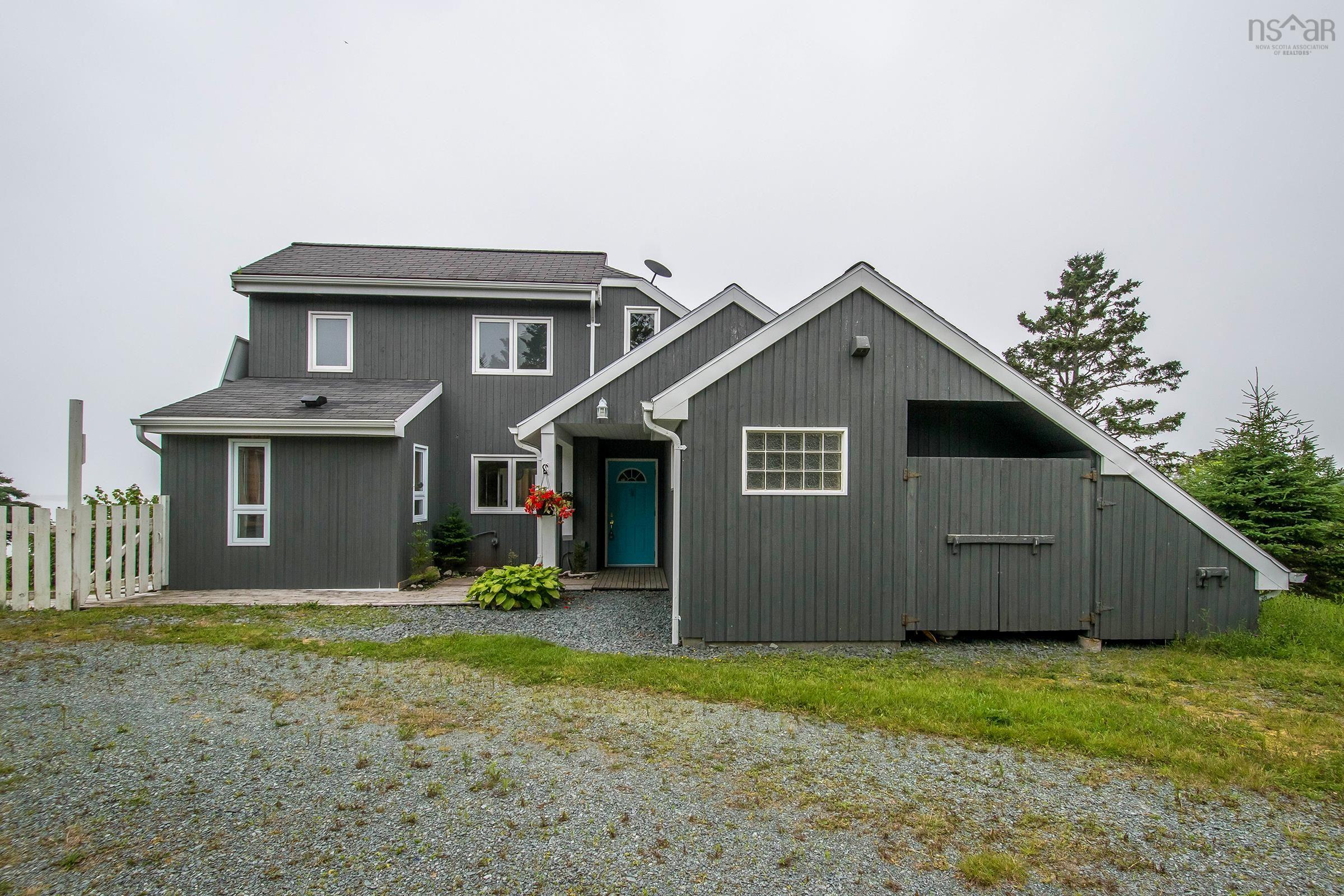 $675,000.00: 3078 Ostrea Lake Road, Pleasant Point