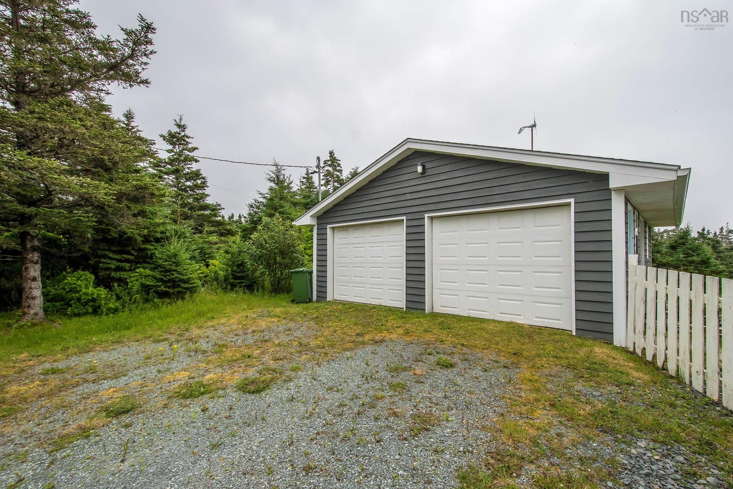 $675,000.00: 3078 Ostrea Lake Road, Pleasant Point