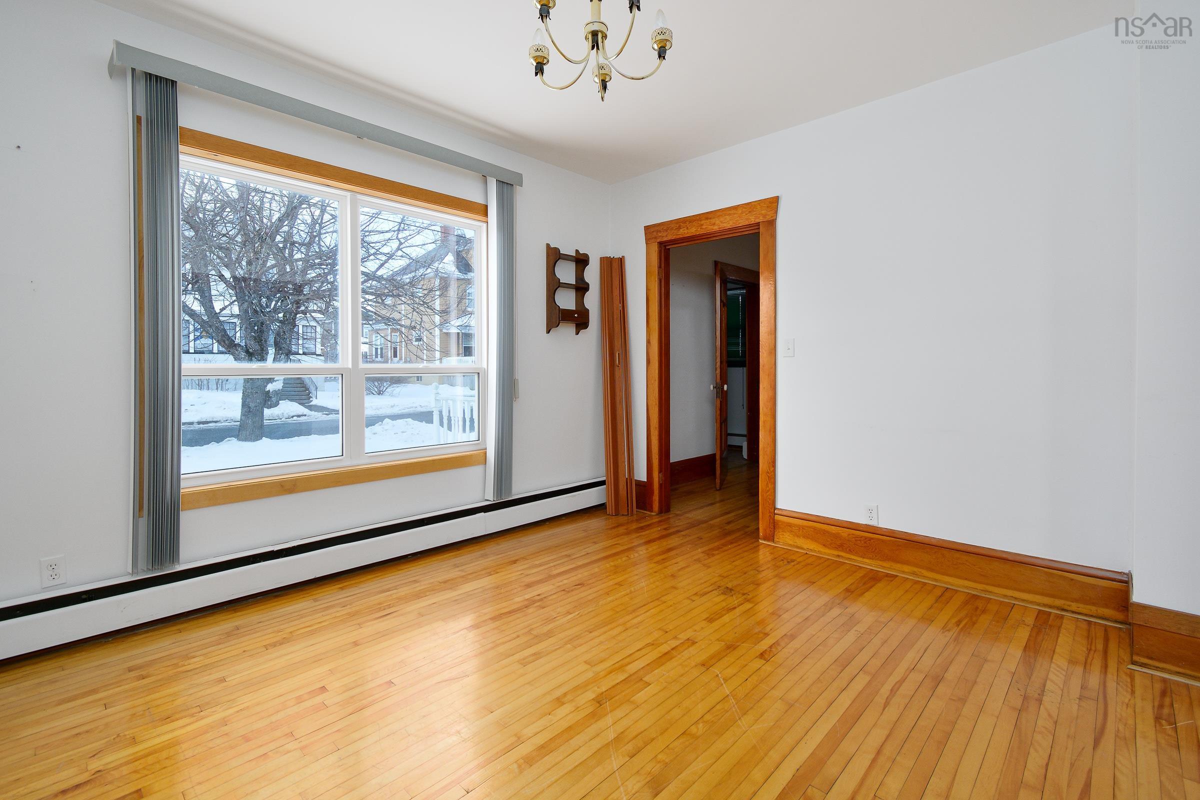 $199,999.00: 276 Columbia Street, Sydney
