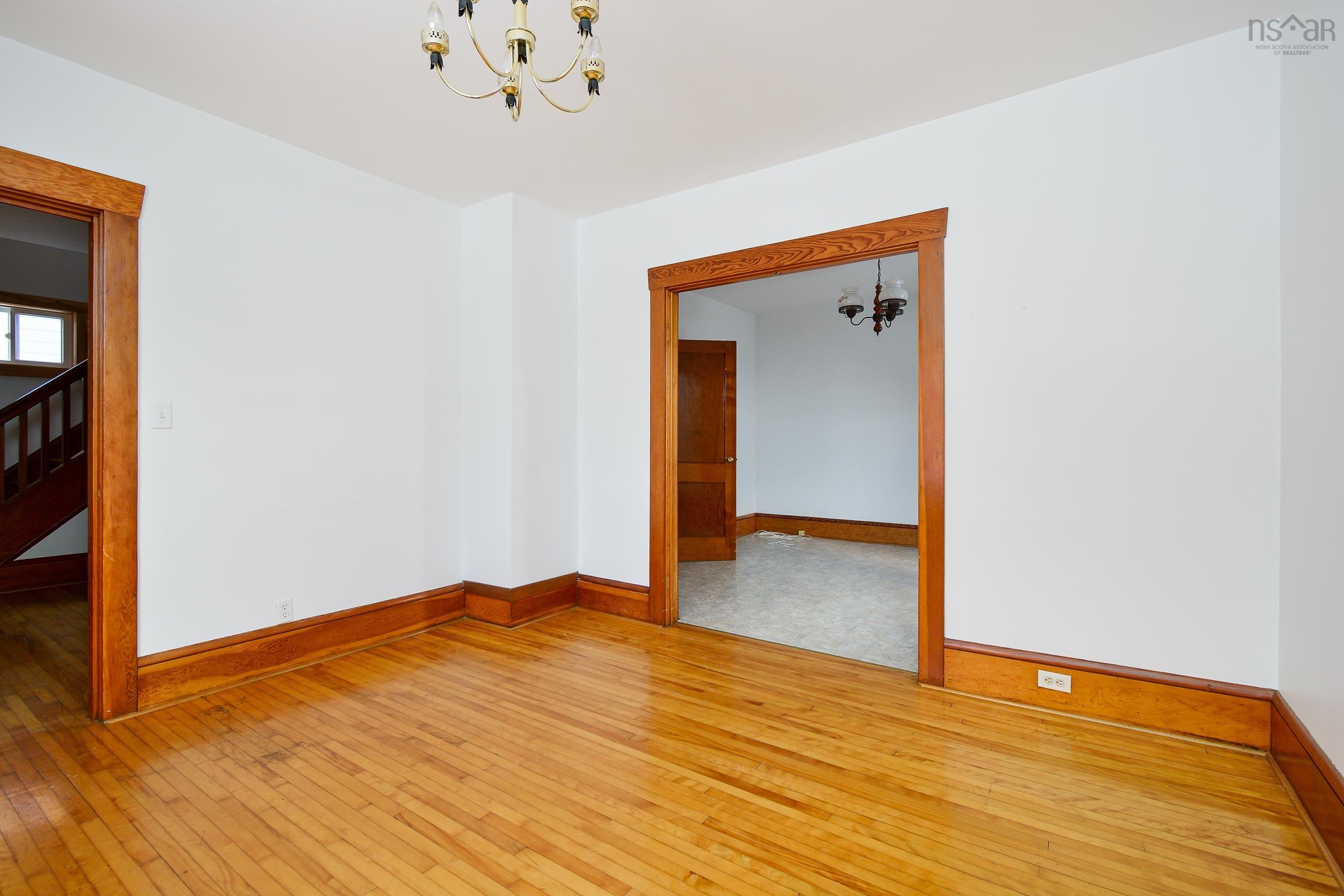 $199,999.00: 276 Columbia Street, Sydney