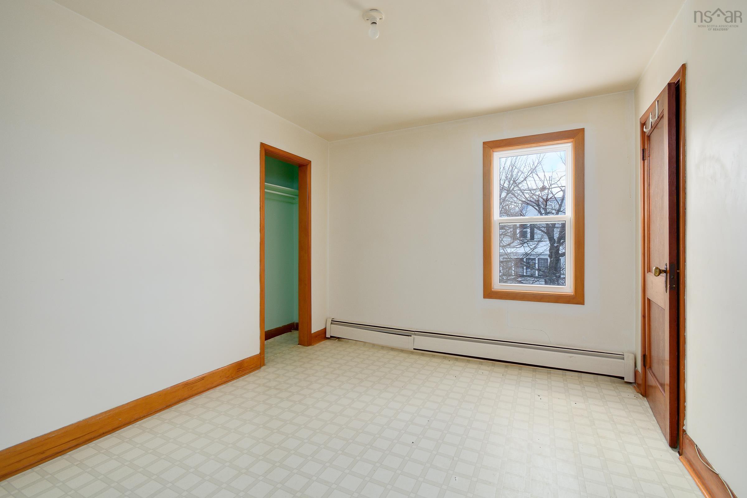 $199,999.00: 276 Columbia Street, Sydney