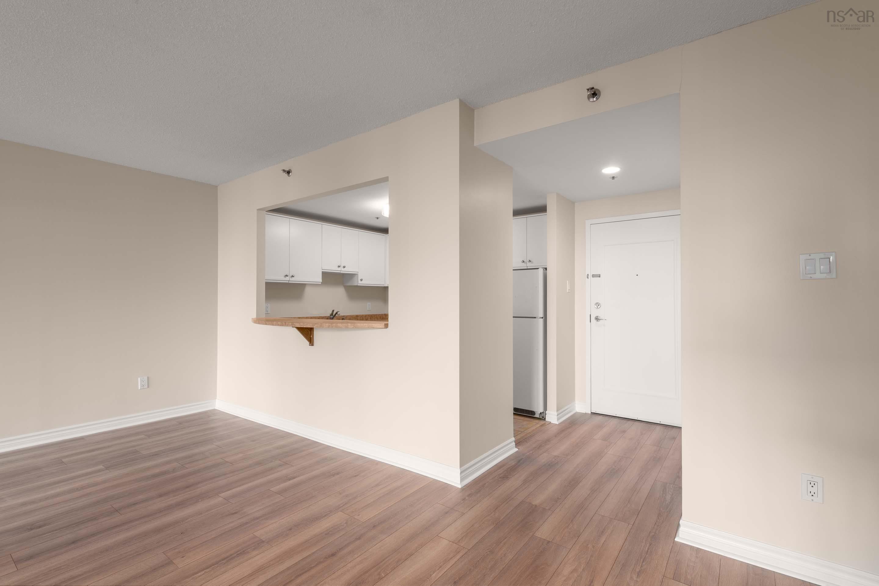 $424,900.00: 204 1326 lower water Street, Halifax