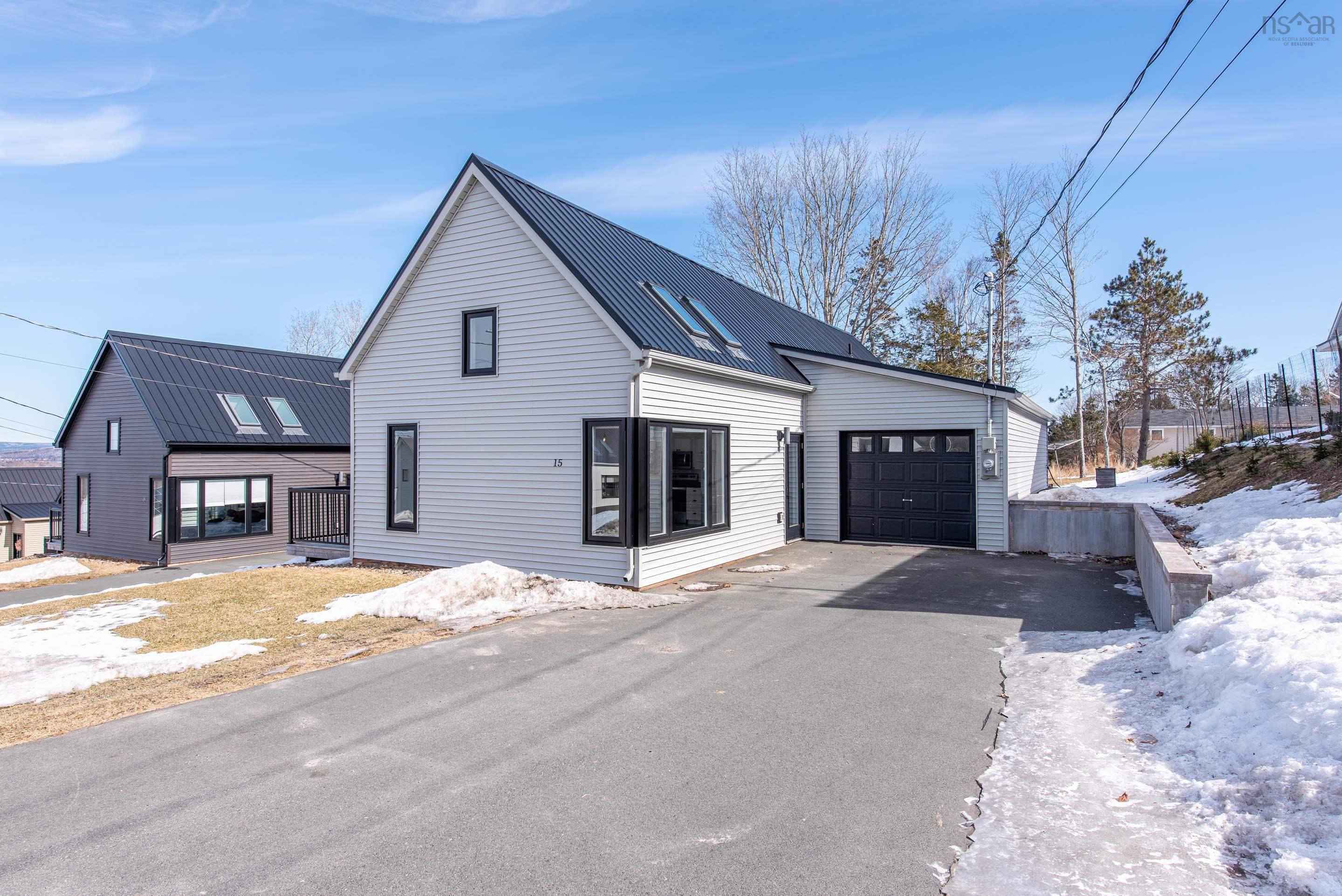 $414,900.00: 15 Monarch, Truro