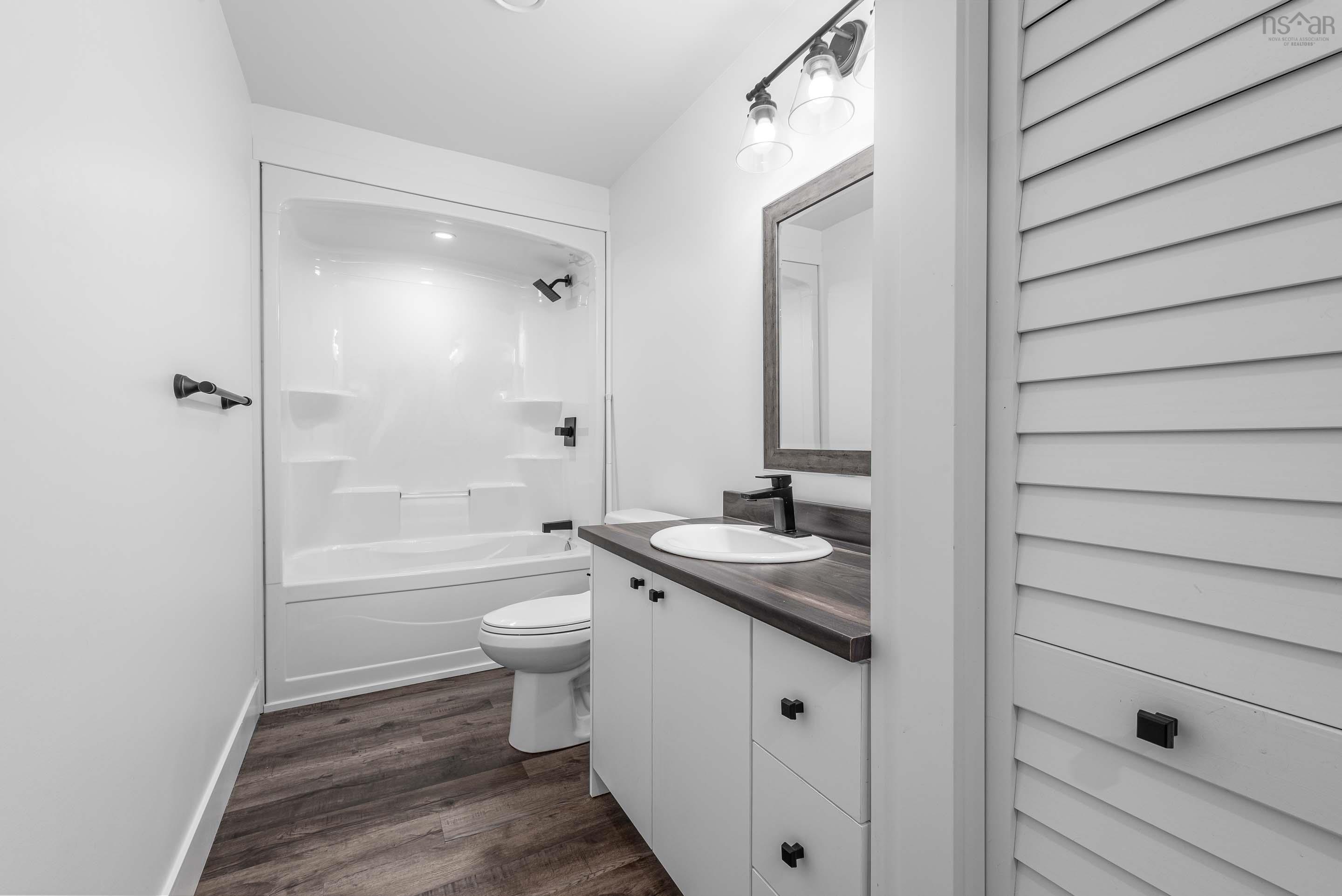 $414,900.00: 15 Monarch, Truro