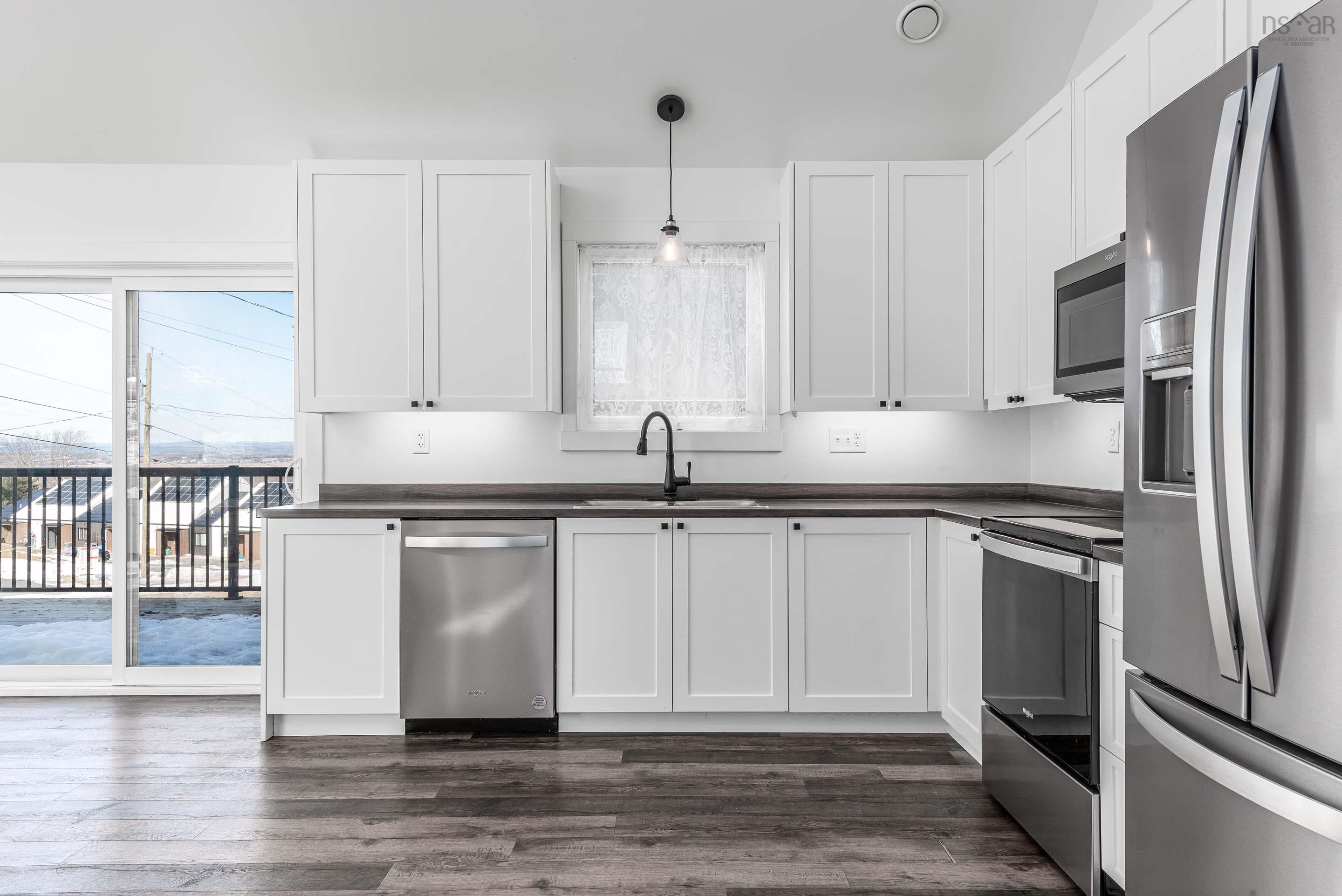 $414,900.00: 15 Monarch, Truro