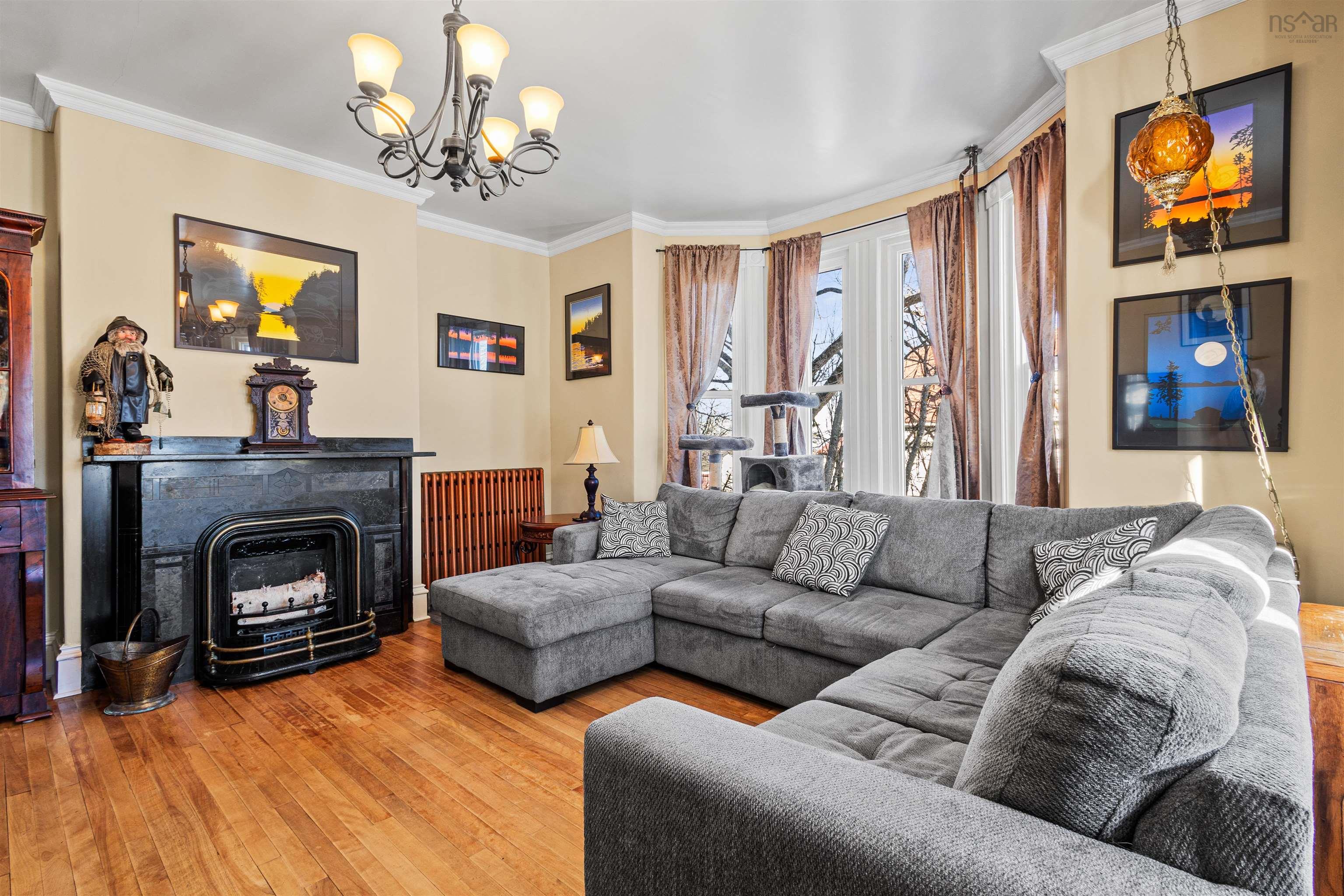 $365,000.00: 9 McDougall Street, Springhill