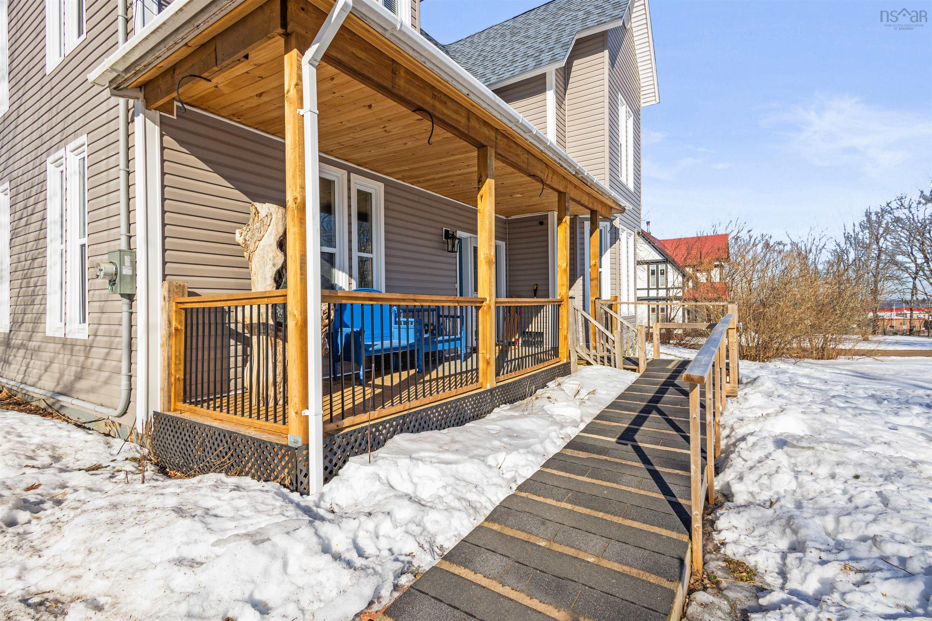 $365,000.00: 9 McDougall Street, Springhill