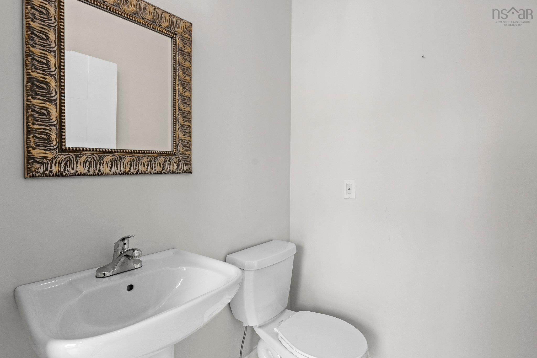 $699,900.00: 34 Chardonnay Court, Timberlea