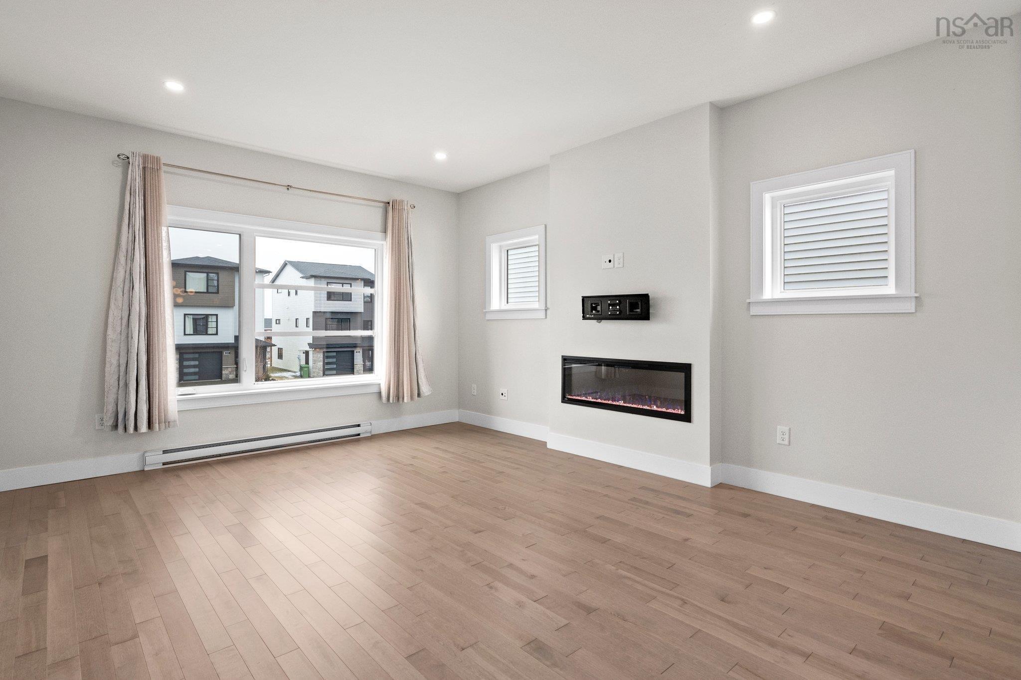 $699,900.00: 34 Chardonnay Court, Timberlea