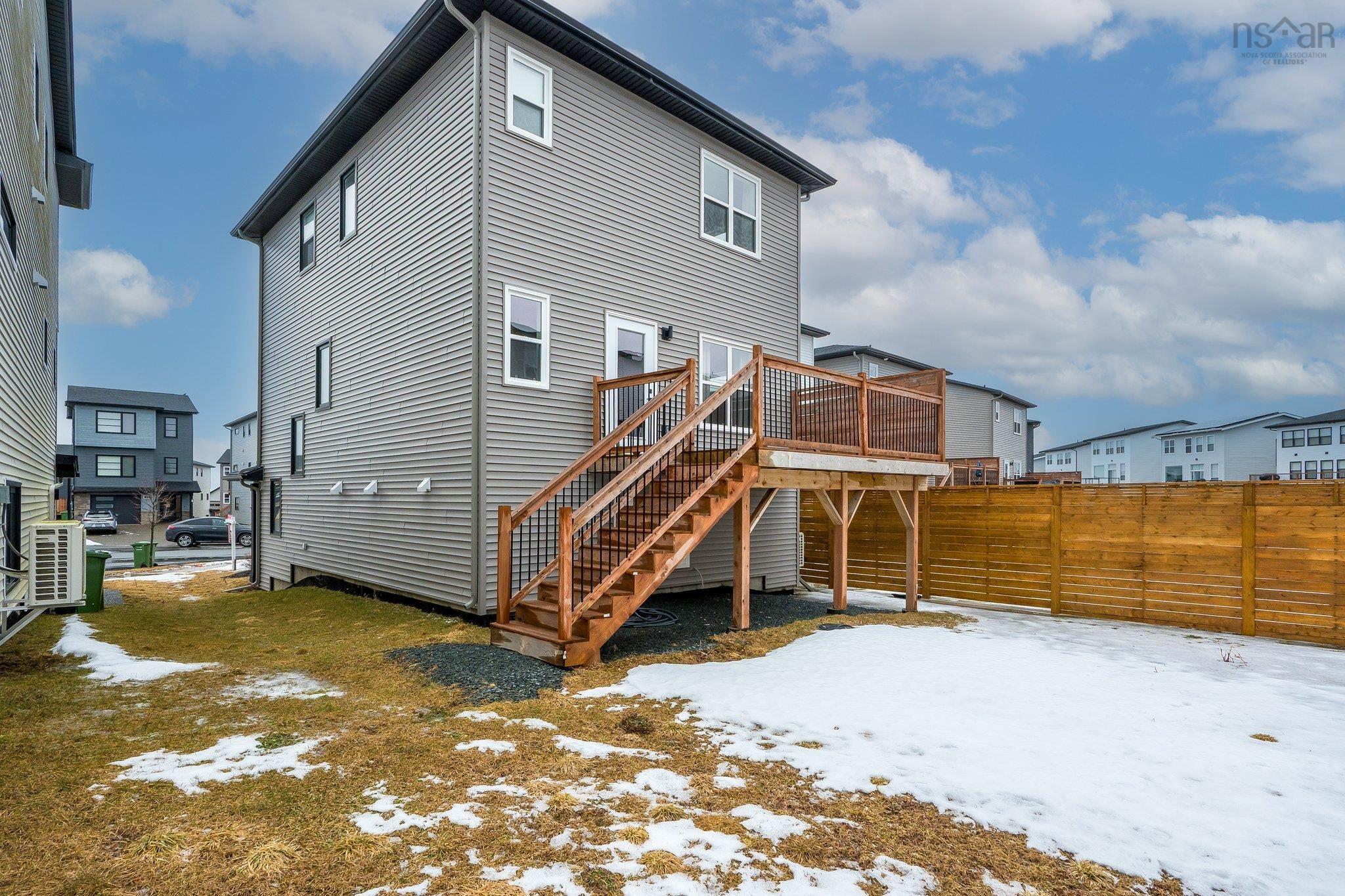$699,900.00: 34 Chardonnay Court, Timberlea