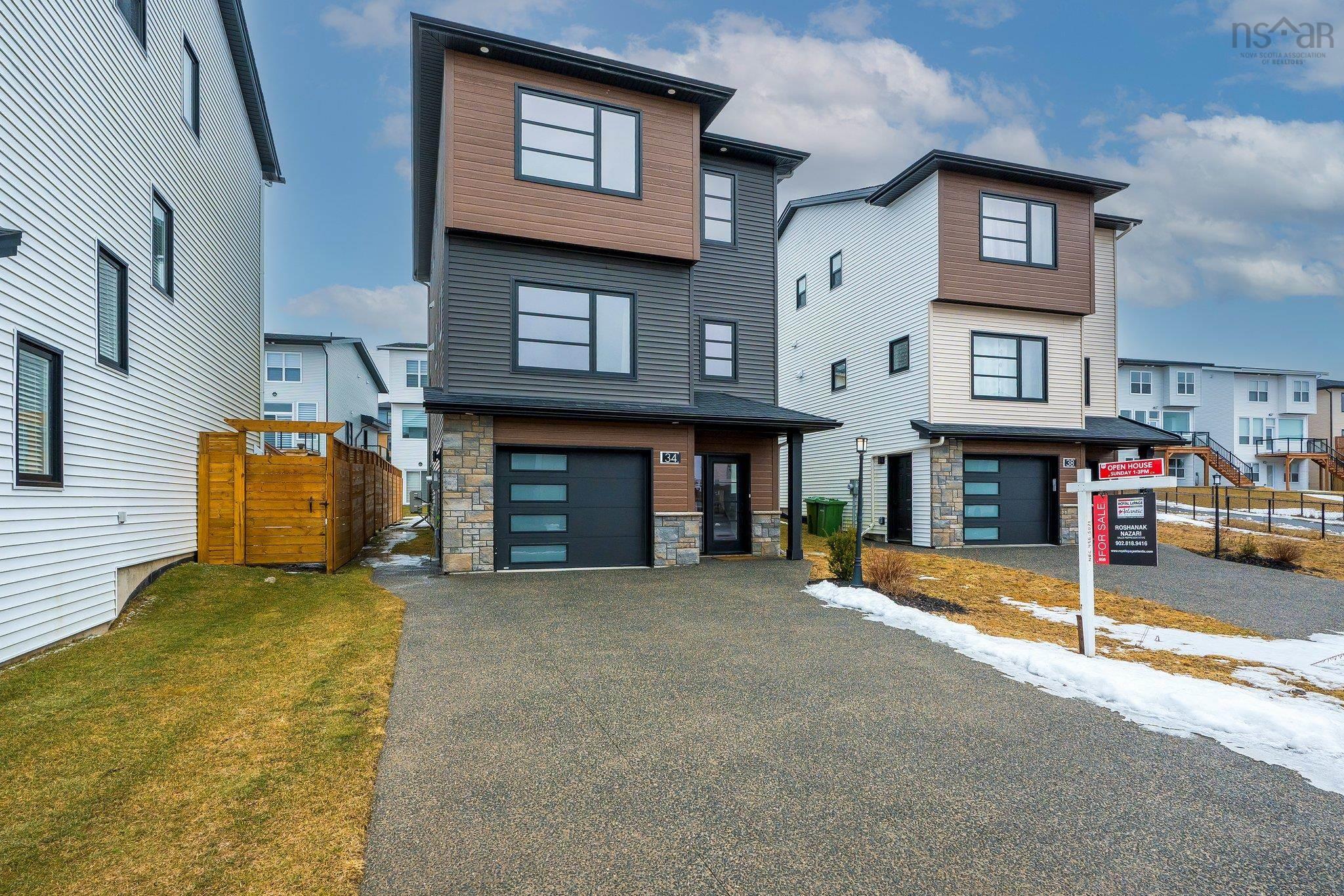 $699,900.00: 34 Chardonnay Court, Timberlea