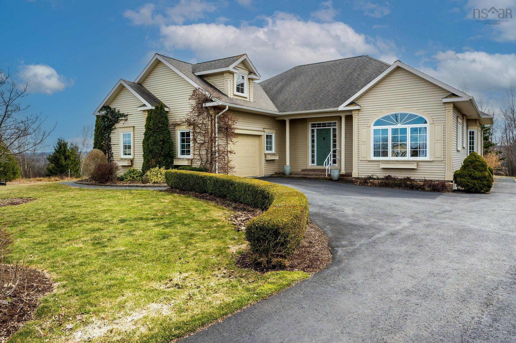 $690,000.00: 35 Deer Haven Drive, Kentville