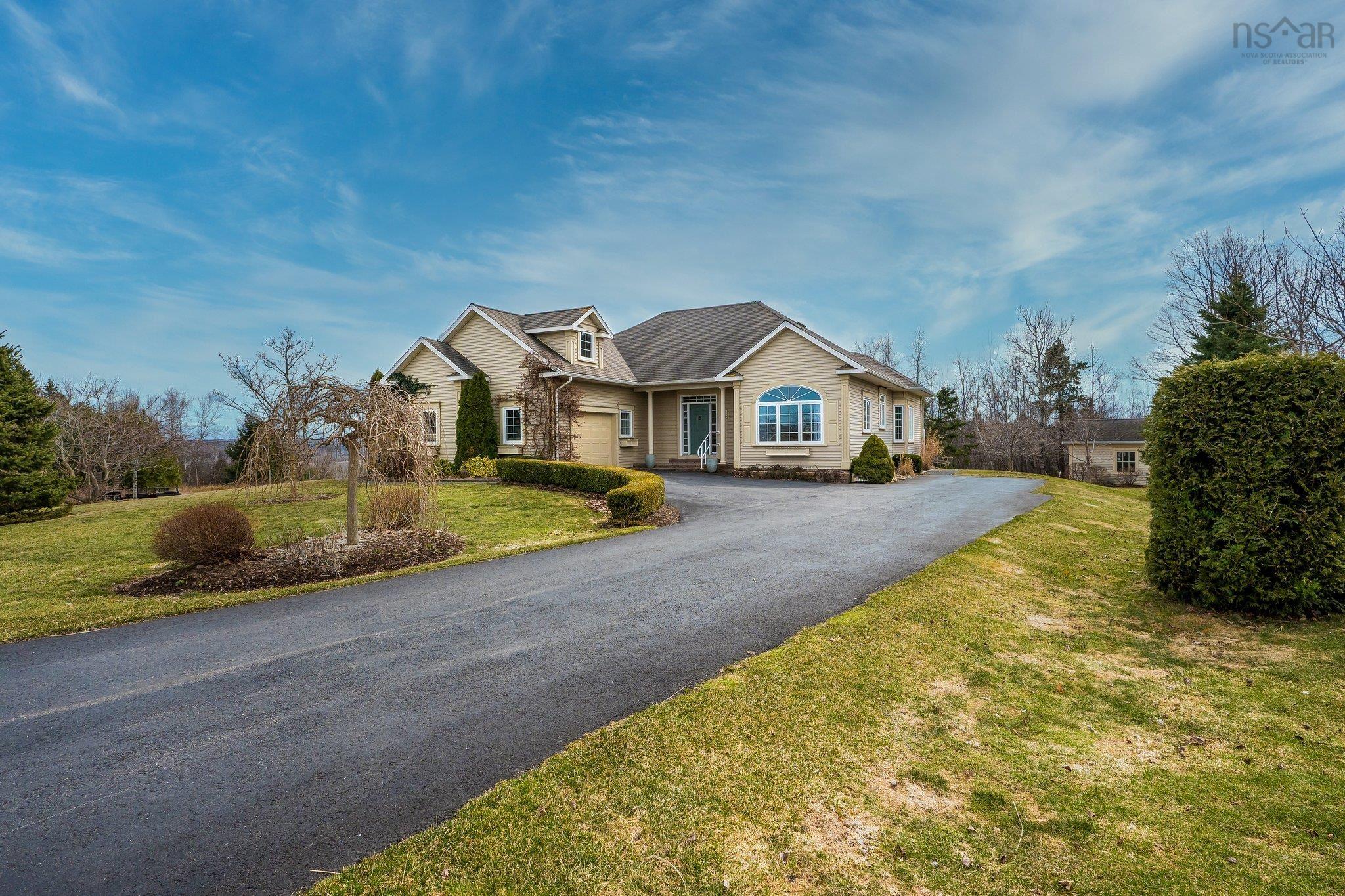 $690,000.00: 35 Deer Haven Drive, Kentville