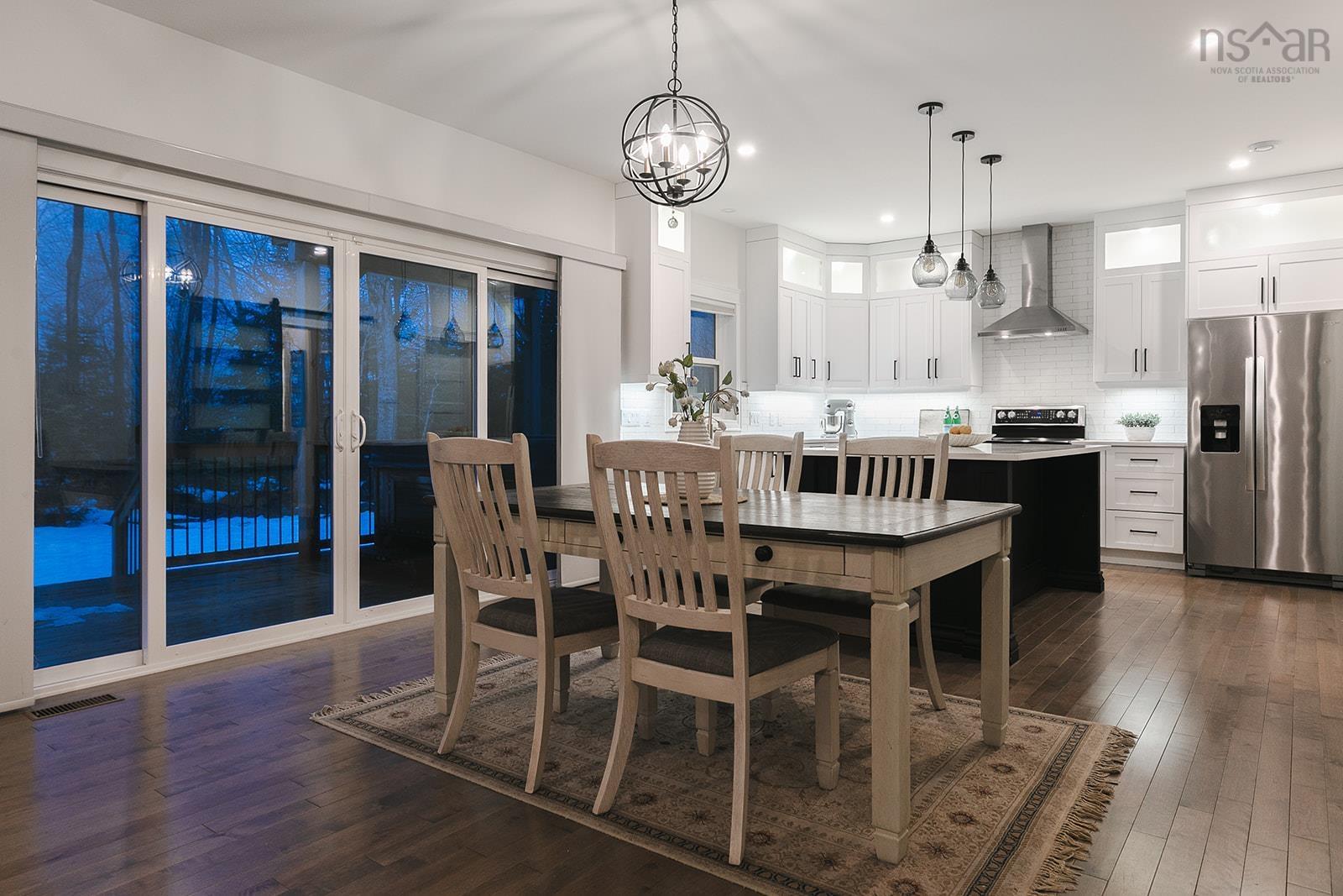 $944,900.00: 450 Paula Drive, Hammonds Plains