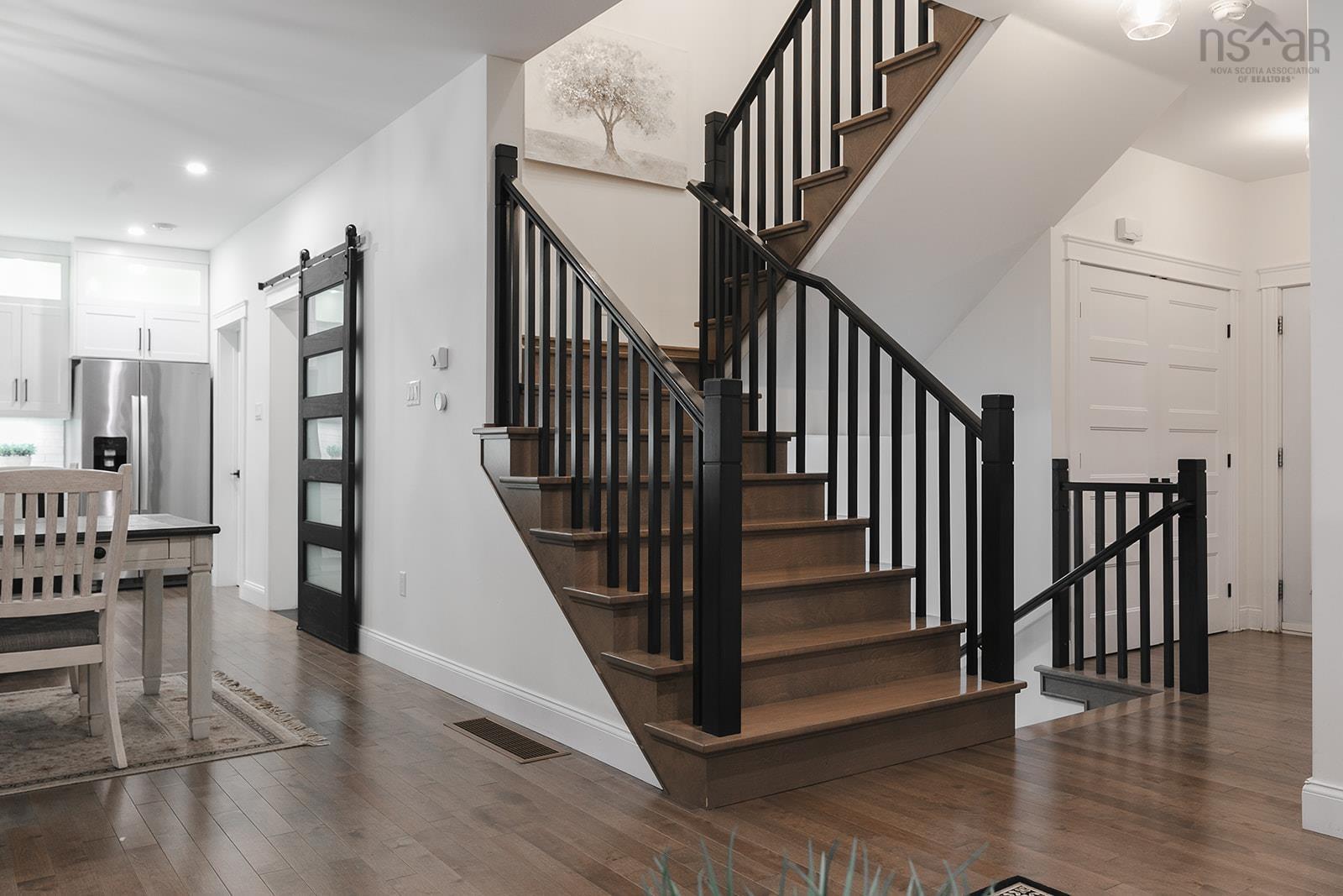 $944,900.00: 450 Paula Drive, Hammonds Plains