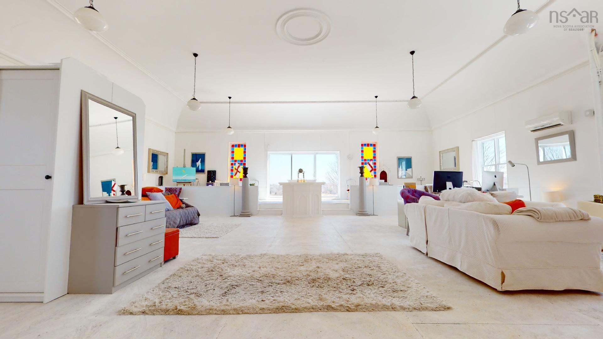 $475,000.00: 8096 Highway 215 Highway, Selma