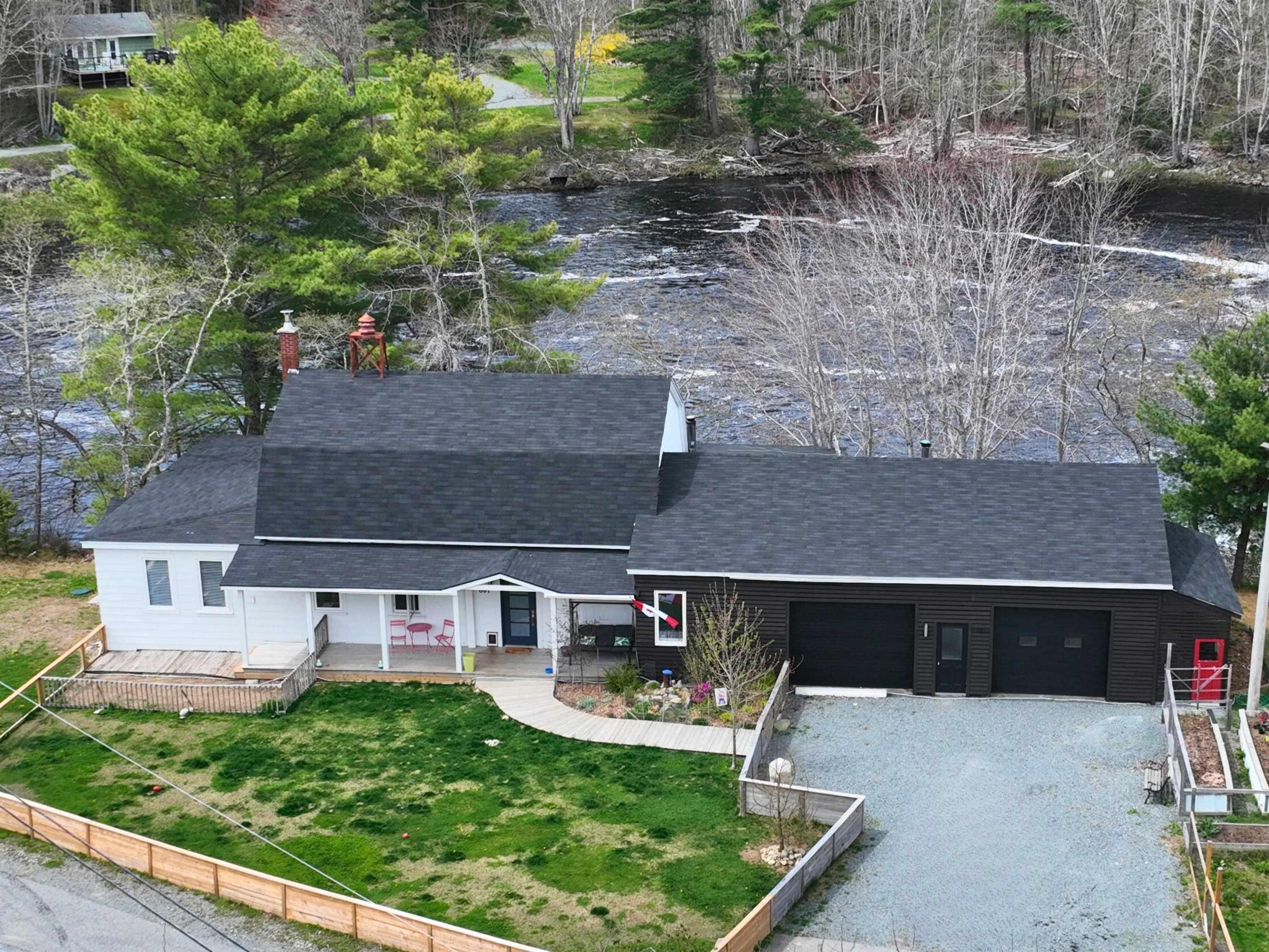 $399,999.00: 807 Medway River Road, Charleston