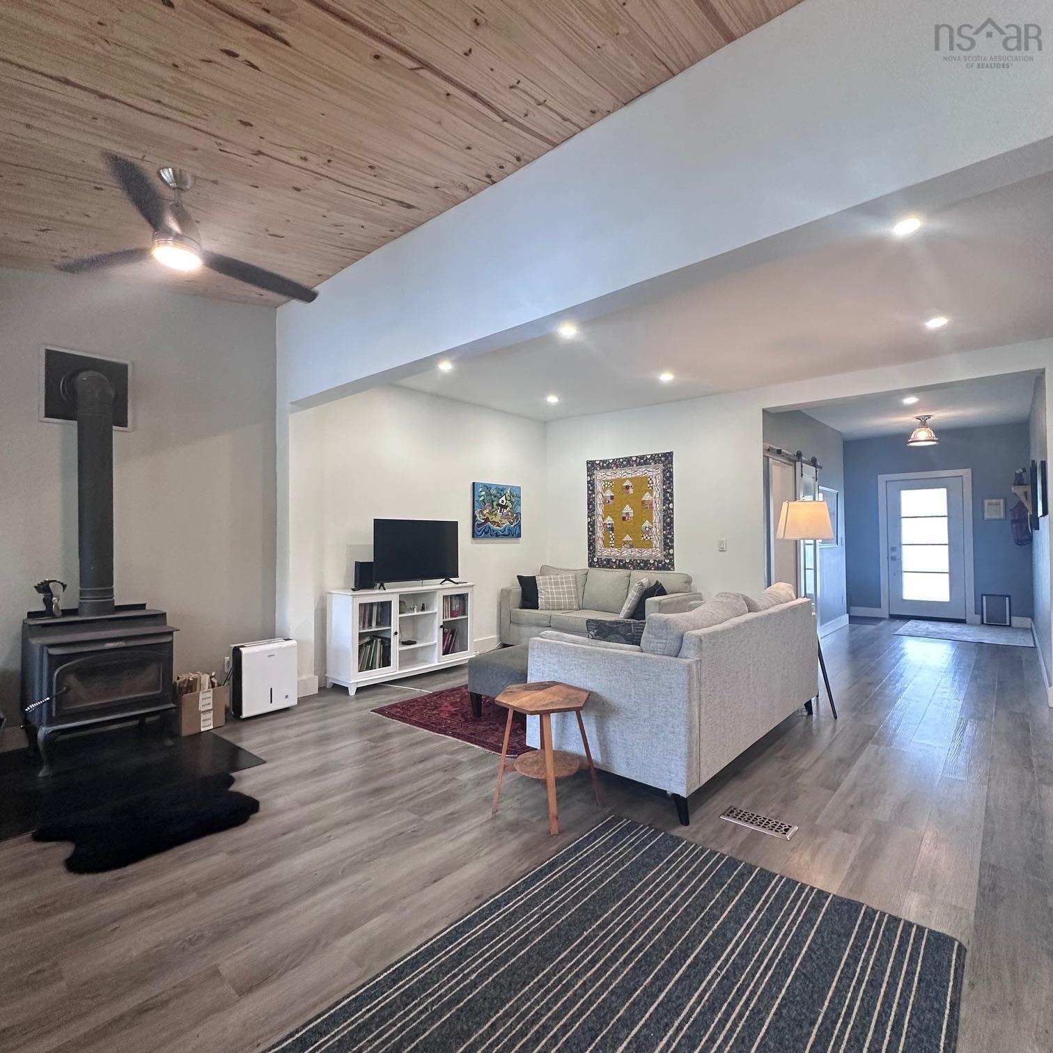 $399,999.00: 807 Medway River Road, Charleston